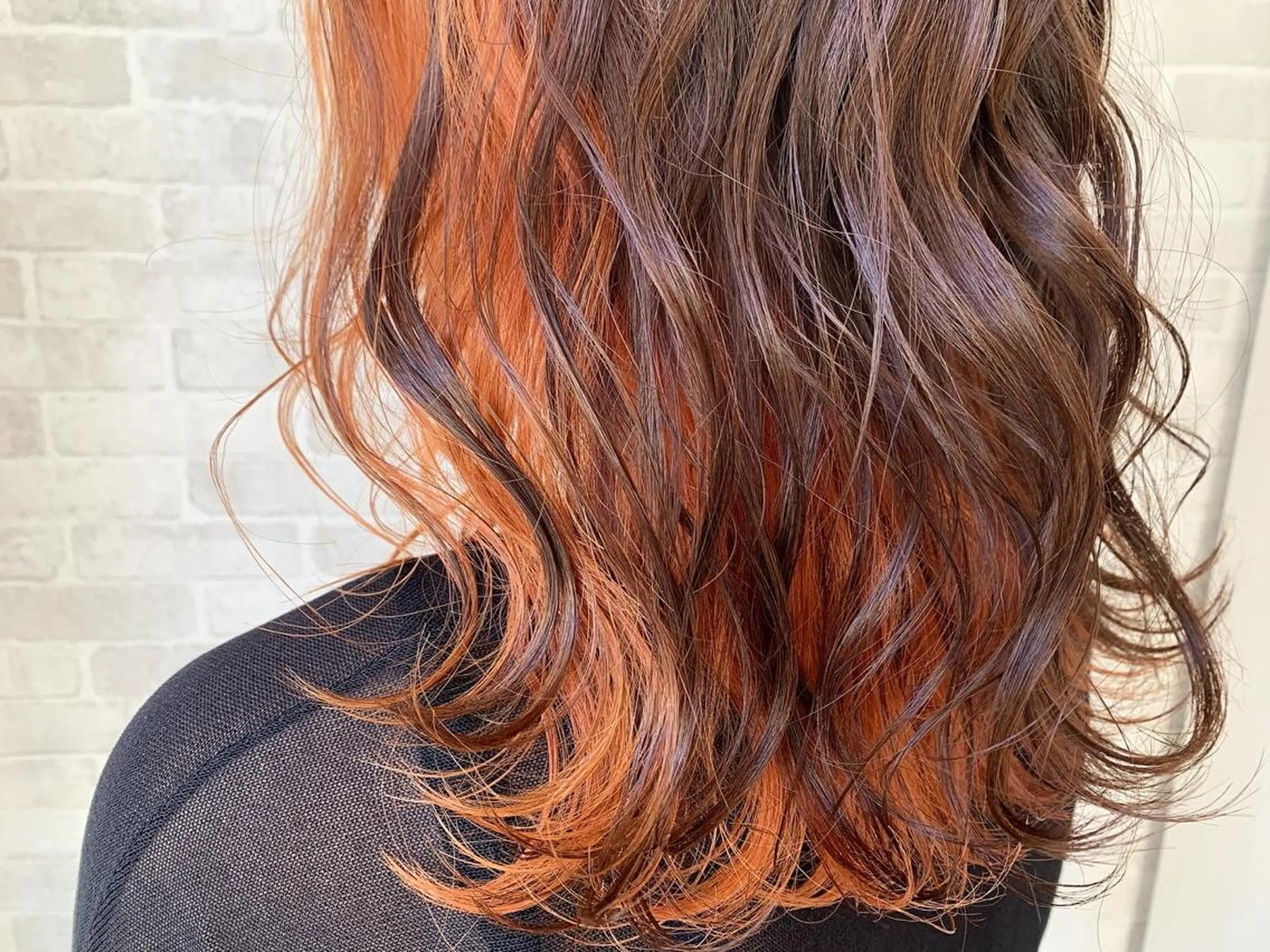 セミロング 辻川 真央のヘアスタイル