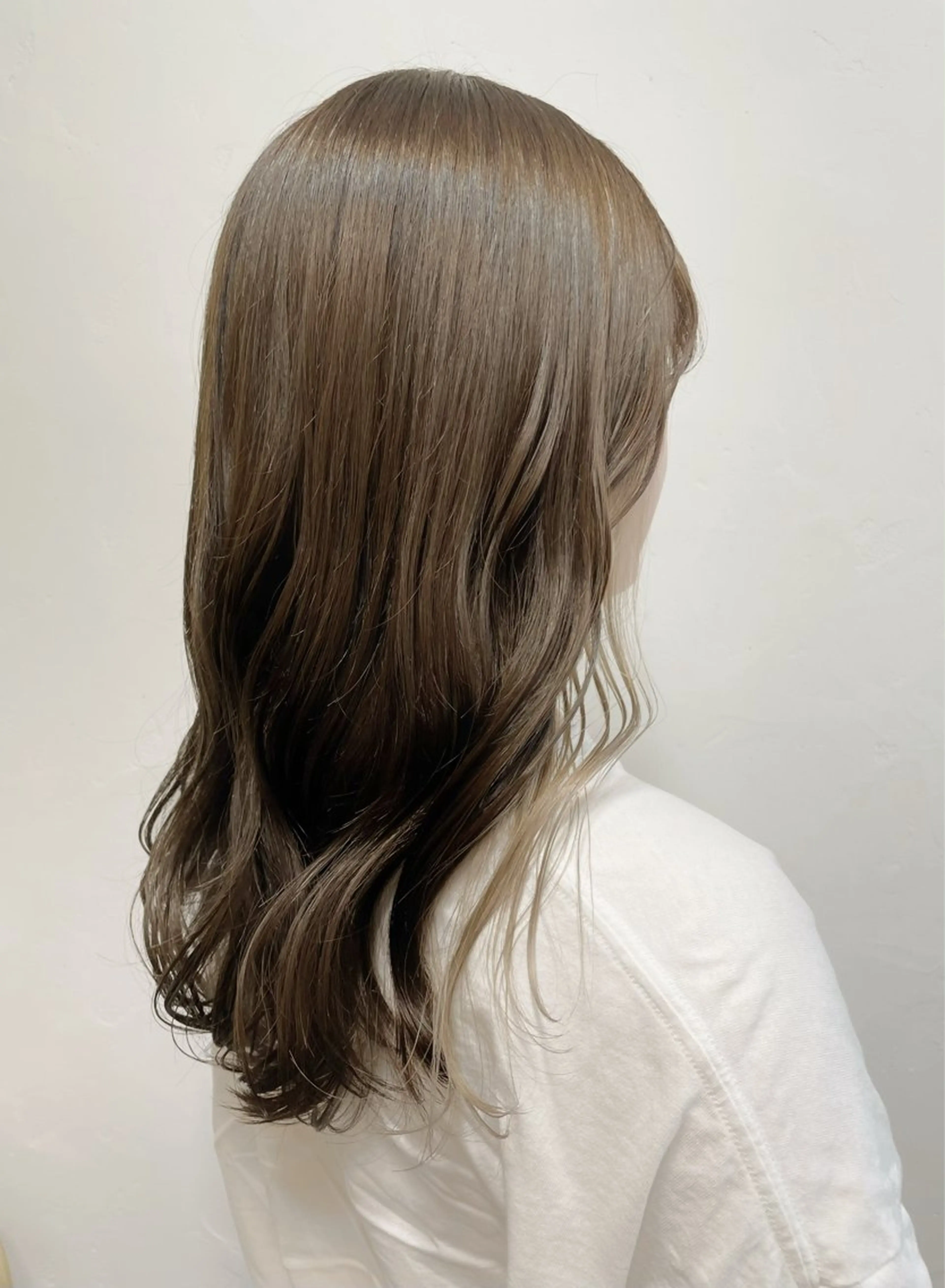 ロング ふわっとレイヤー 🪽スガヤハルミのヘアスタイル