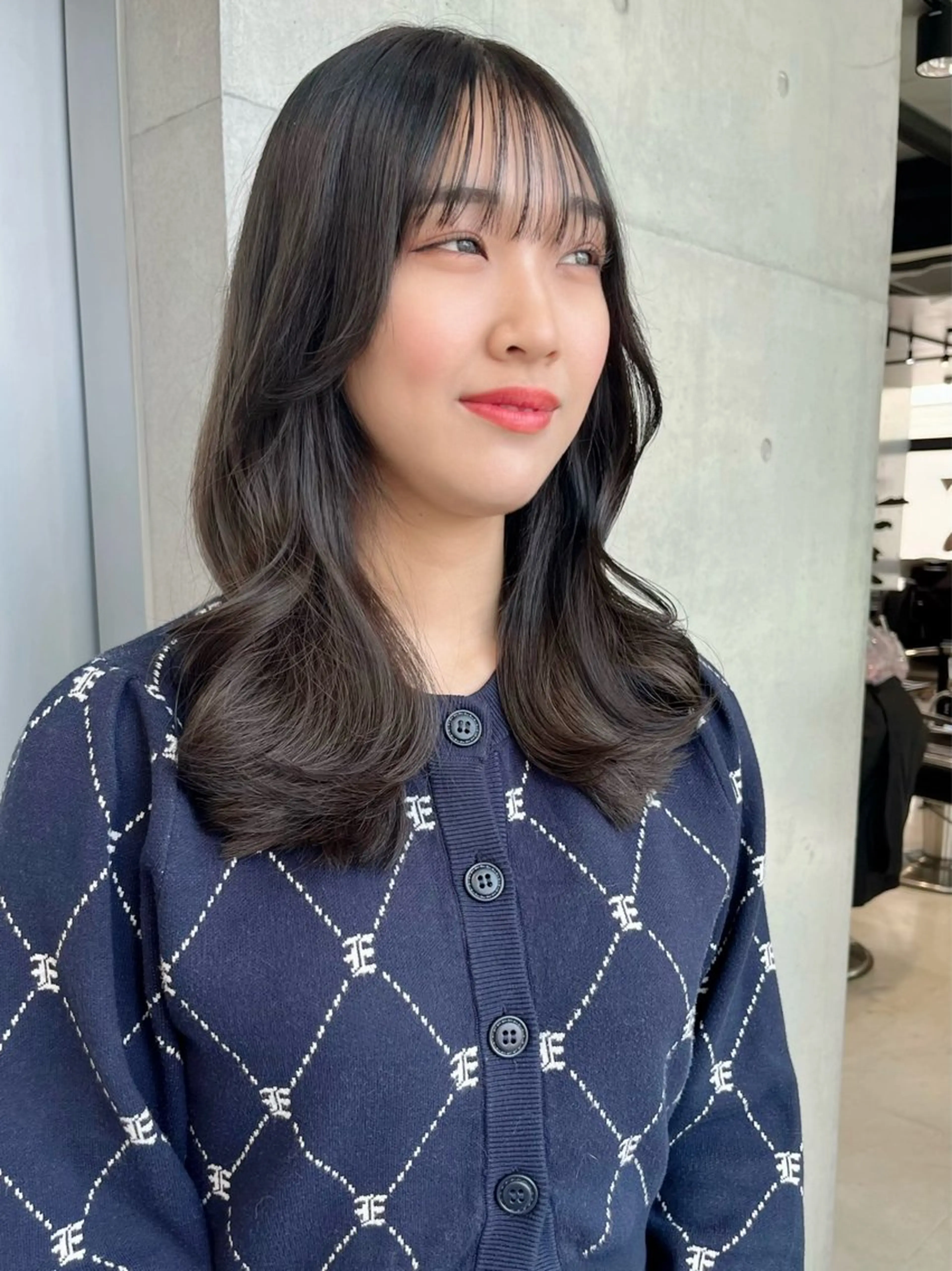 セミロング カラー パーマ ヘアアレンジ カット ヘアカラー トリートメント 透明感/オリーブ/ グレージュ/YUKAのヘアスタイル