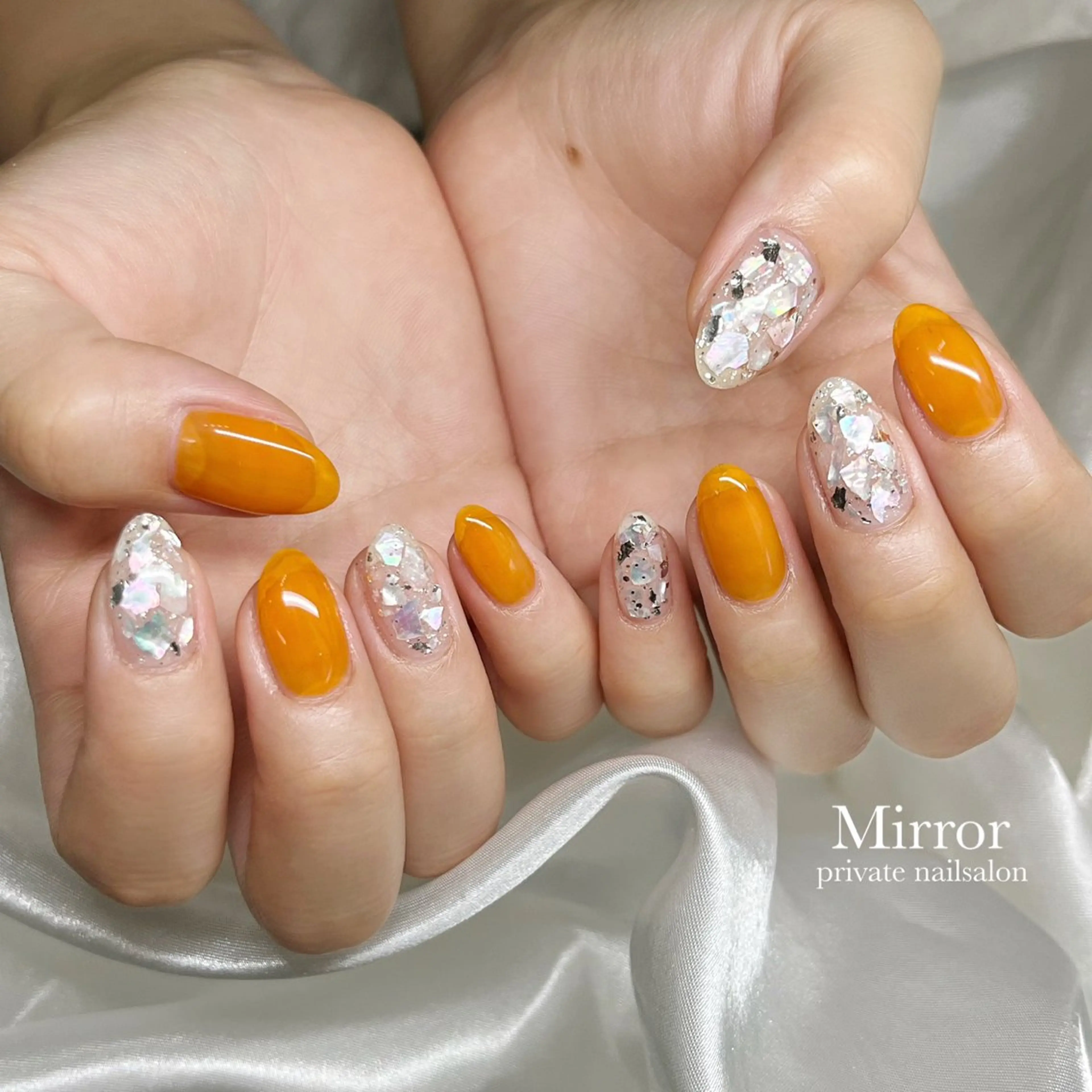 ネイル nailsalon Mirrorのネイルデザイン