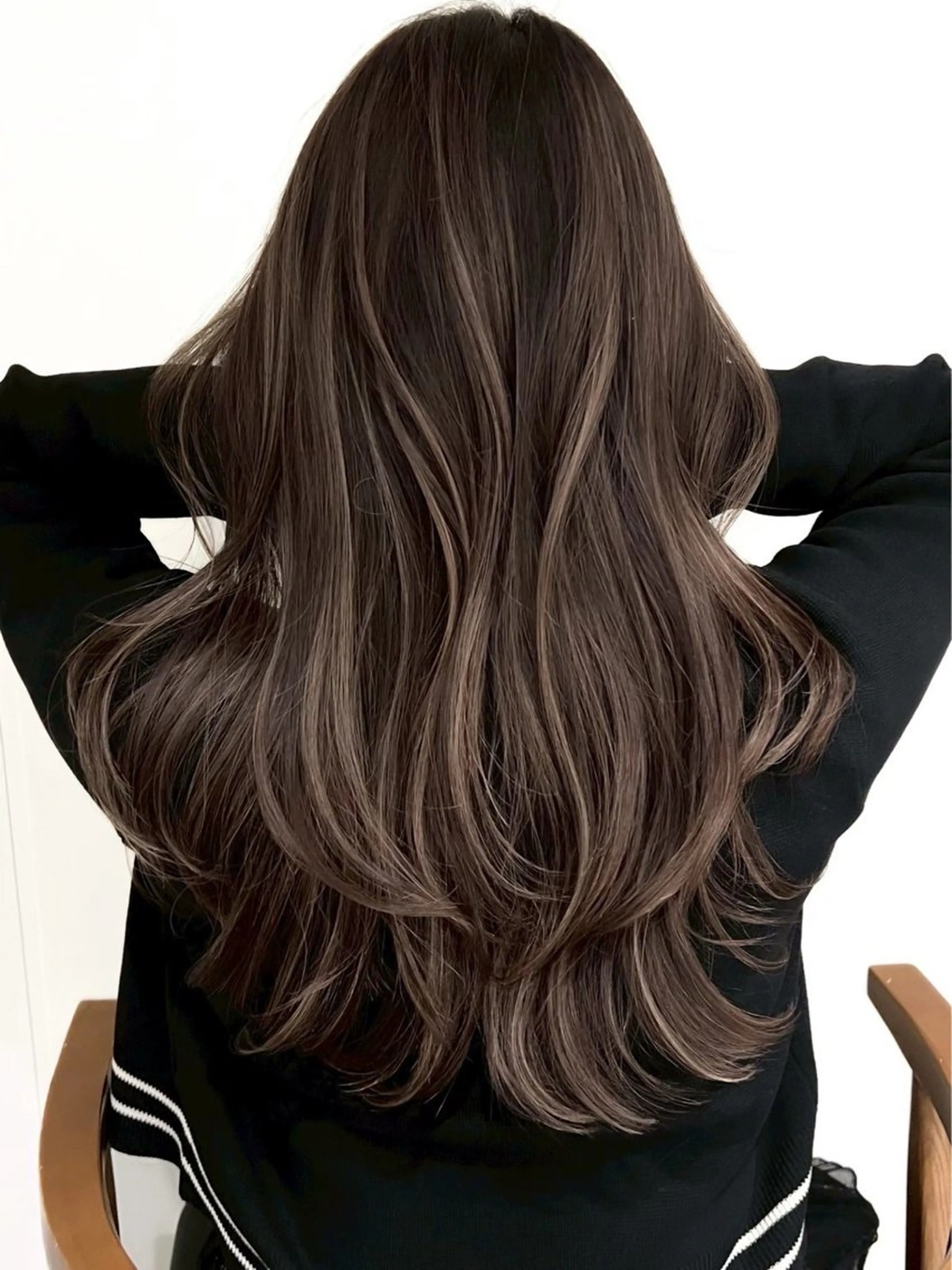 ロング カラー ハイライトカラー ハイライト ヘアカラー 🌈透明感カラー🌈 🌟吉田祐介🌟のヘアスタイル