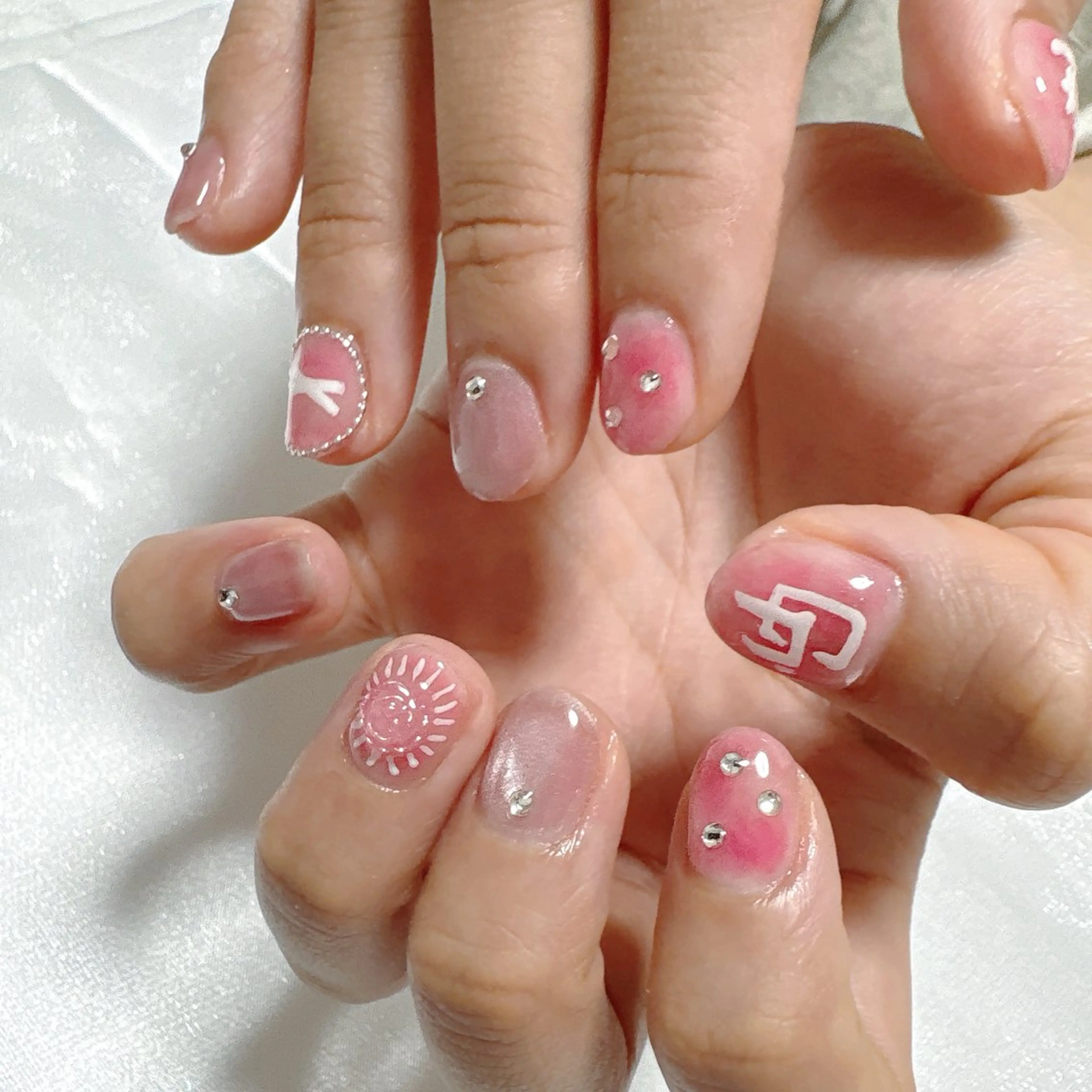 ネイル ジェルネイル 大理石ネイル(マーブル) 持ち込み ピンク Total Beauty Salon Charlme所属・【早朝・深夜🉑】 Charlmeのネイルデザイン