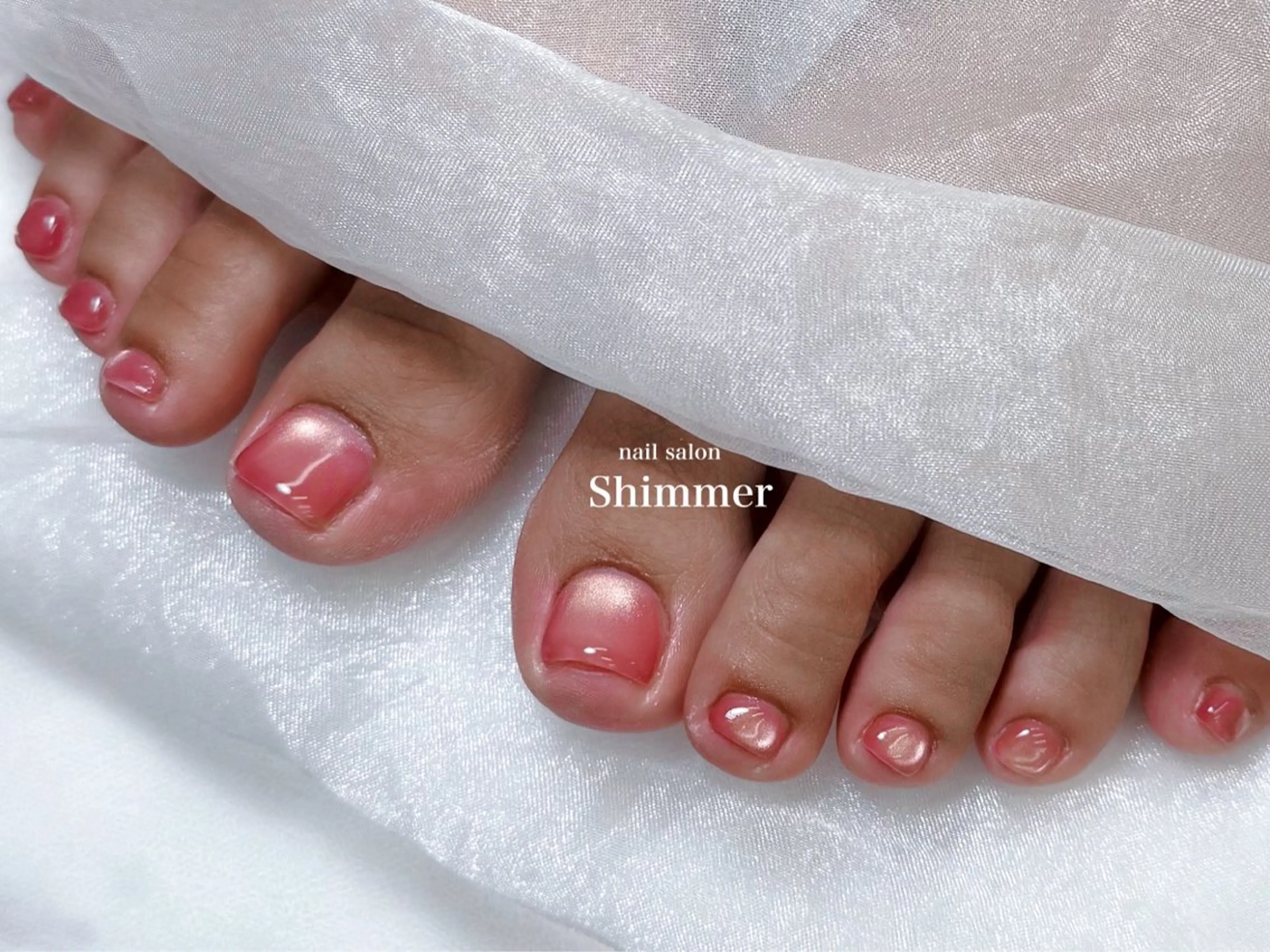 ネイル フットネイル Shimmer Risaのネイルデザイン