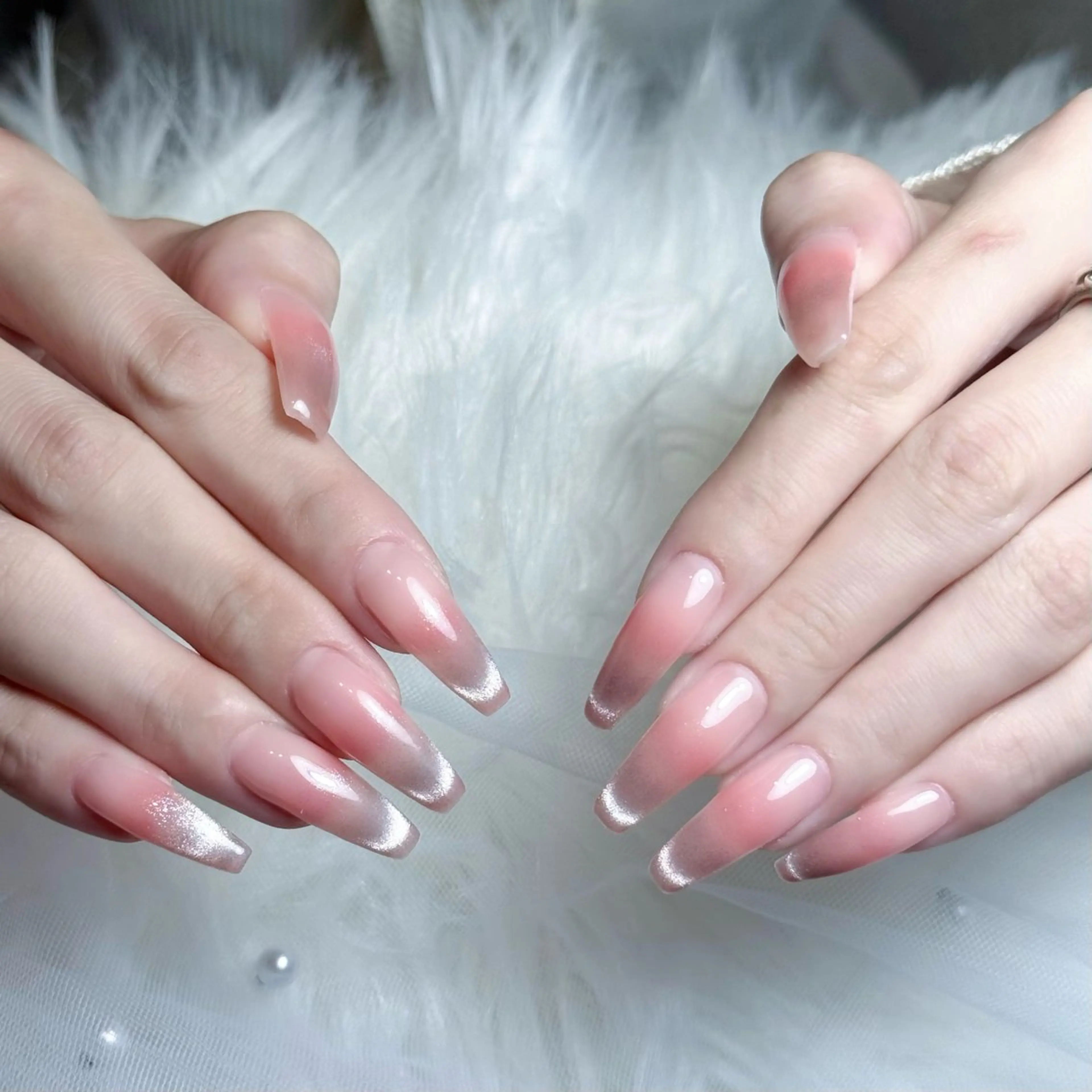 ネイル フレンチネイル ジェルネイル キラキラネイル 韓国ネイル マグネットネイル Julli NailStudioのネイルデザイン