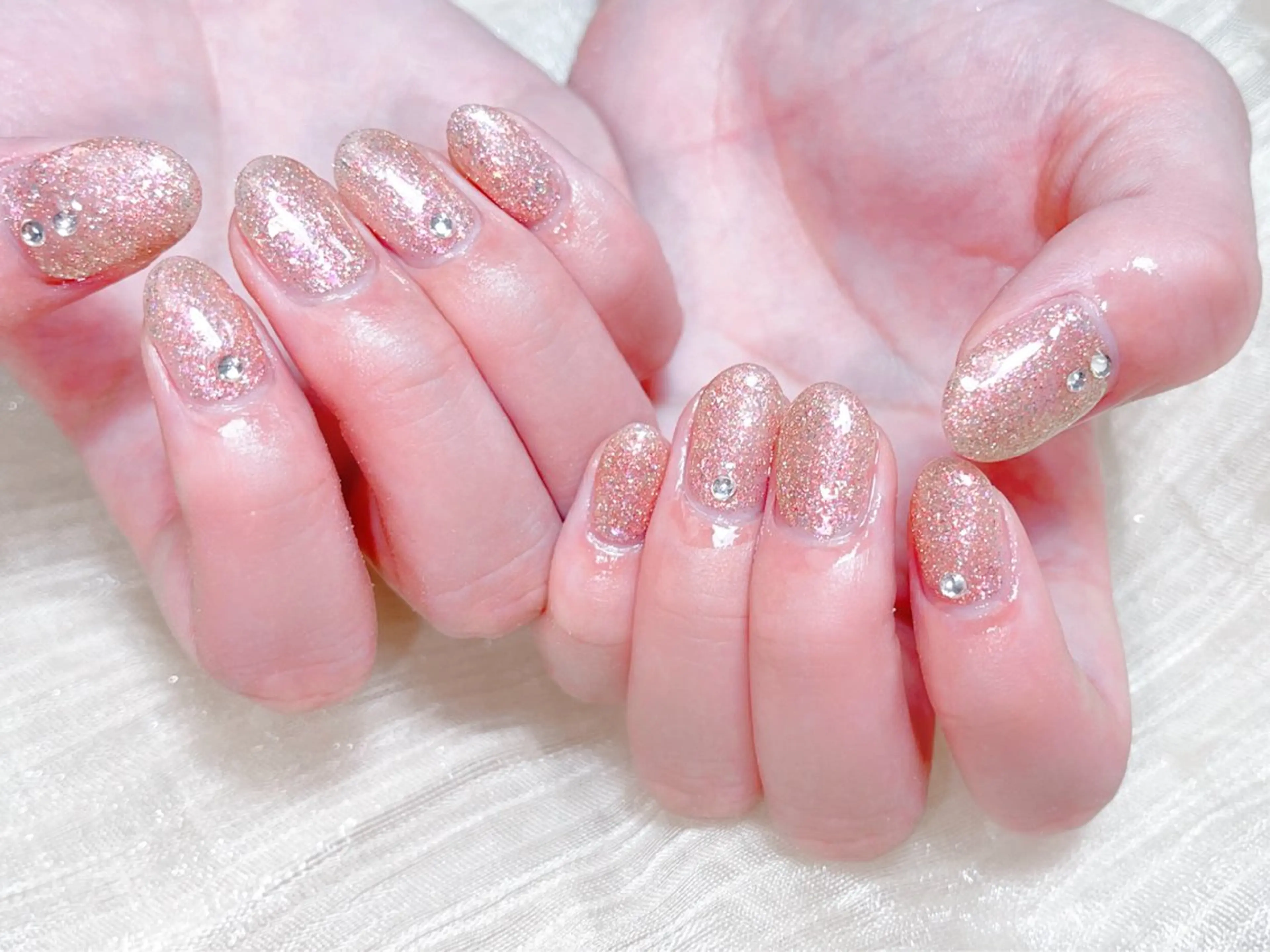 ネイル ハンドネイル 🎀ネイルサロン エクラYUI🎀のネイルデザイン