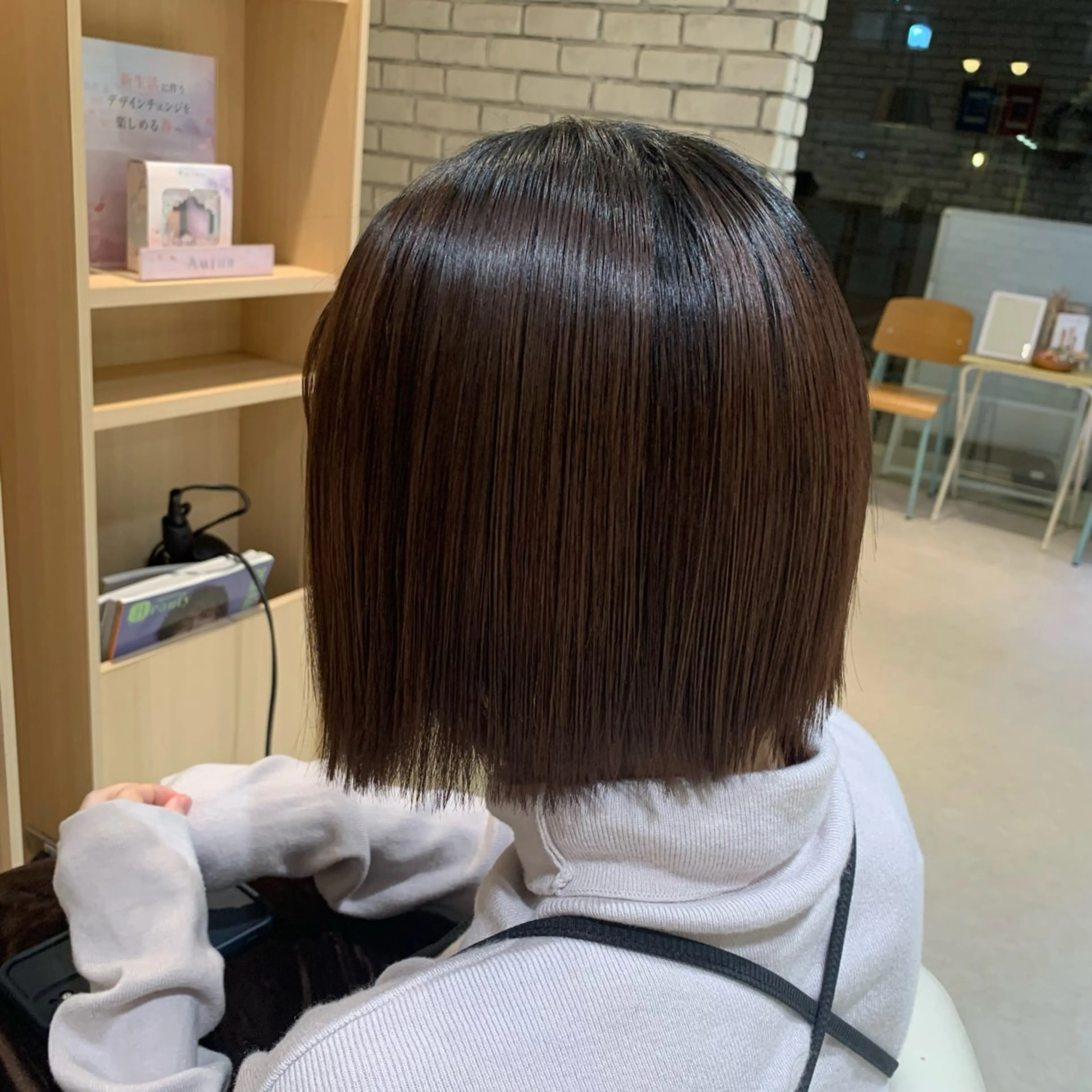ミディアム 宮本 季奈のヘアスタイル