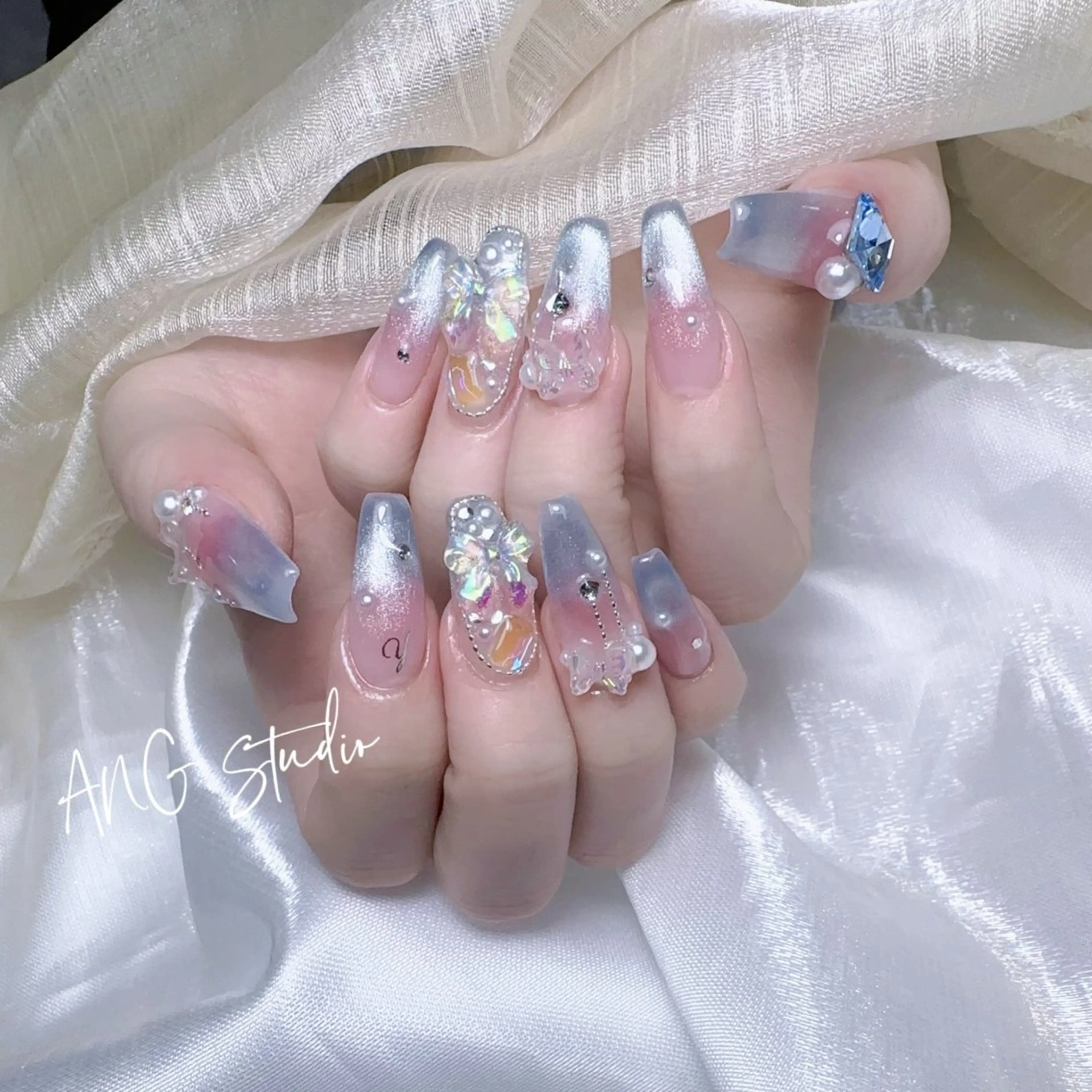 ネイル ハンドネイル ハンドケア ANG Studioのネイルデザイン