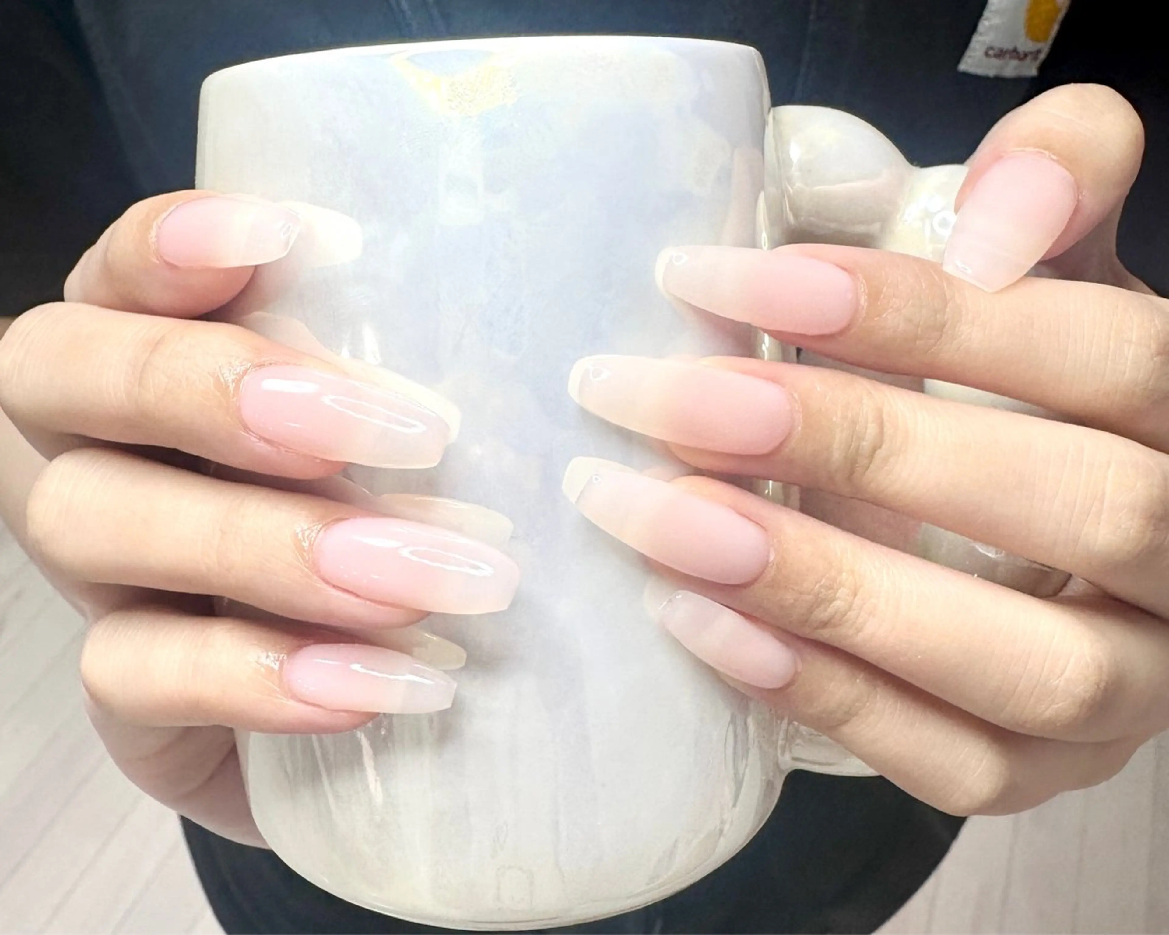 ネイル アートネイル オーロラネイル チークネイル フレンチネイル ガラスフレンチ 🎀セ リ🎀のネイルデザイン