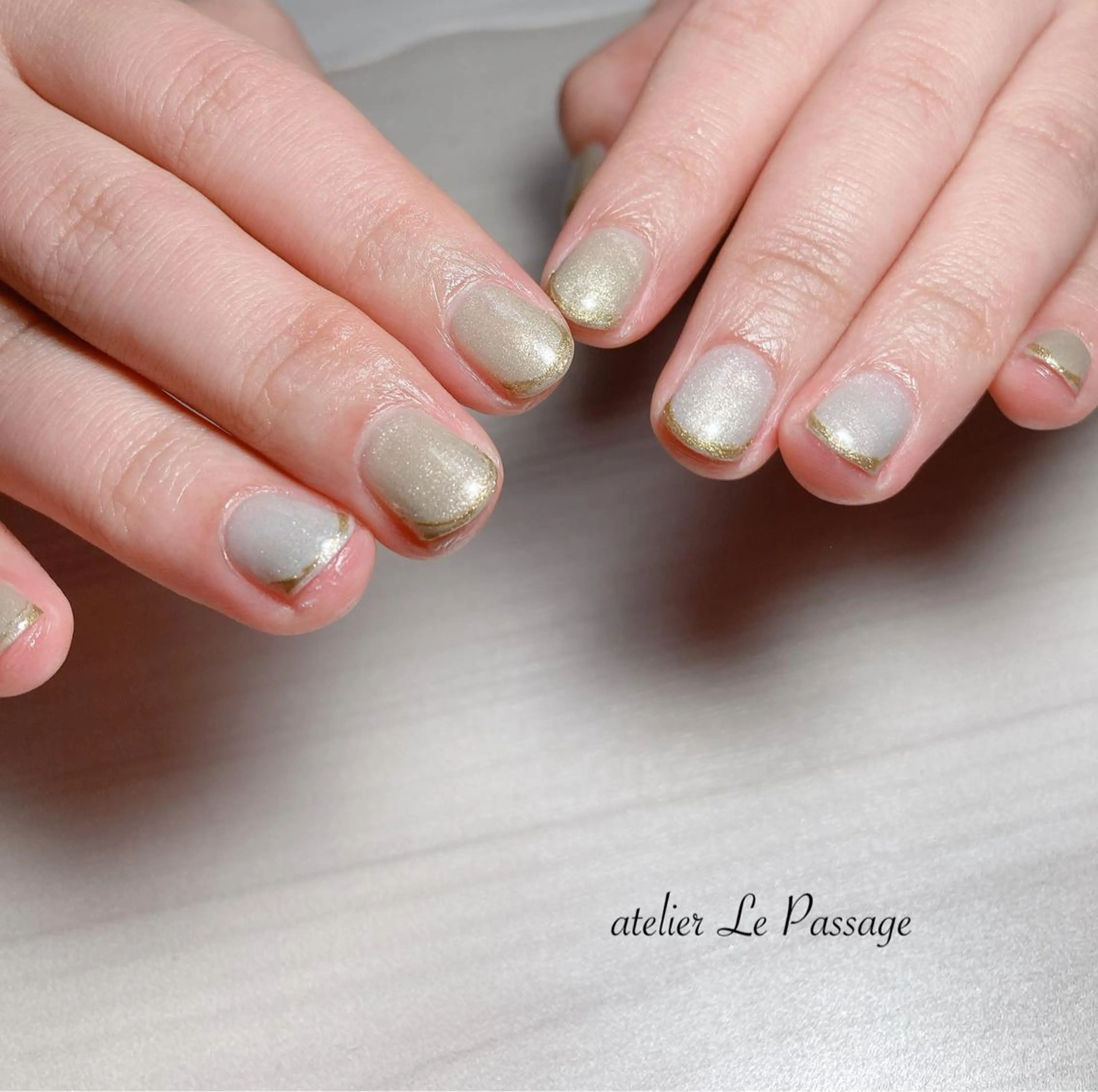 ネイル フレンチネイル ジェルネイル ゴールド キラキラネイル ラメ(グリッター) Atelier Le Passage所属・h nakatsukaのネイルデザイン