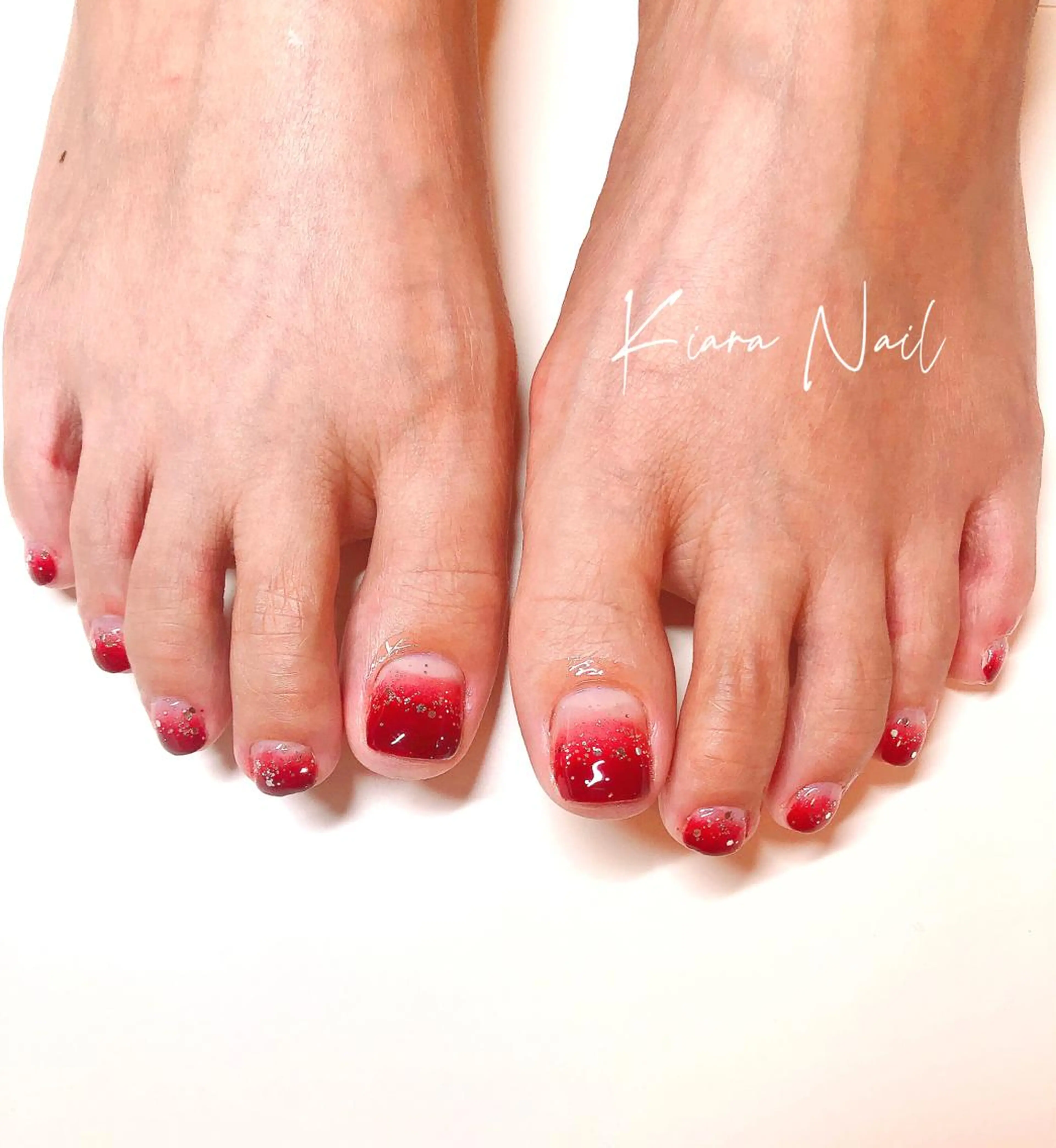 ネイル フットネイル グラデーション 🍭Kiara Nail🍭のネイルデザイン