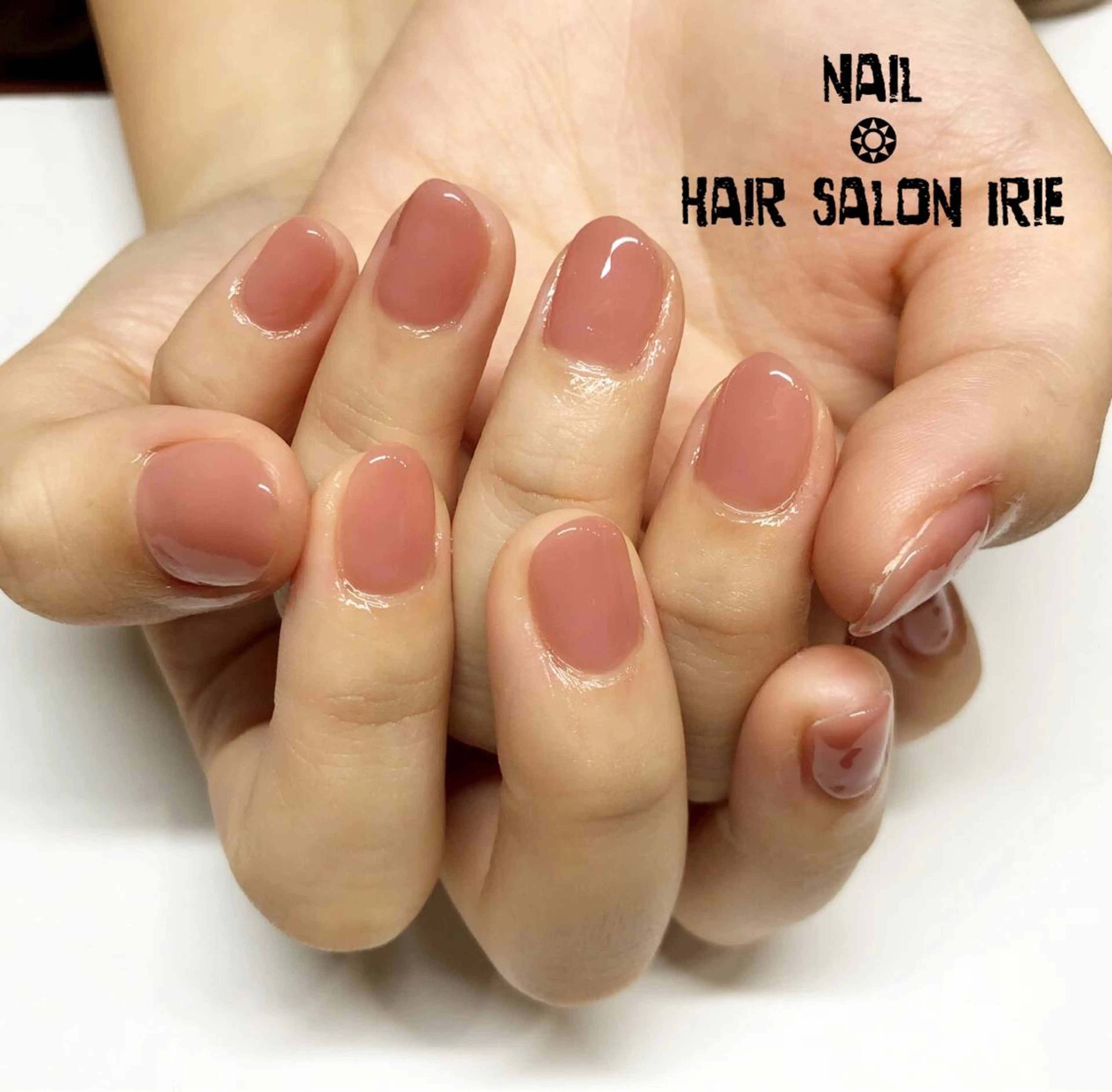ネイル ハンドネイル ハンドケア Hair salon Irie所属・與儀 知佳のネイルデザイン
