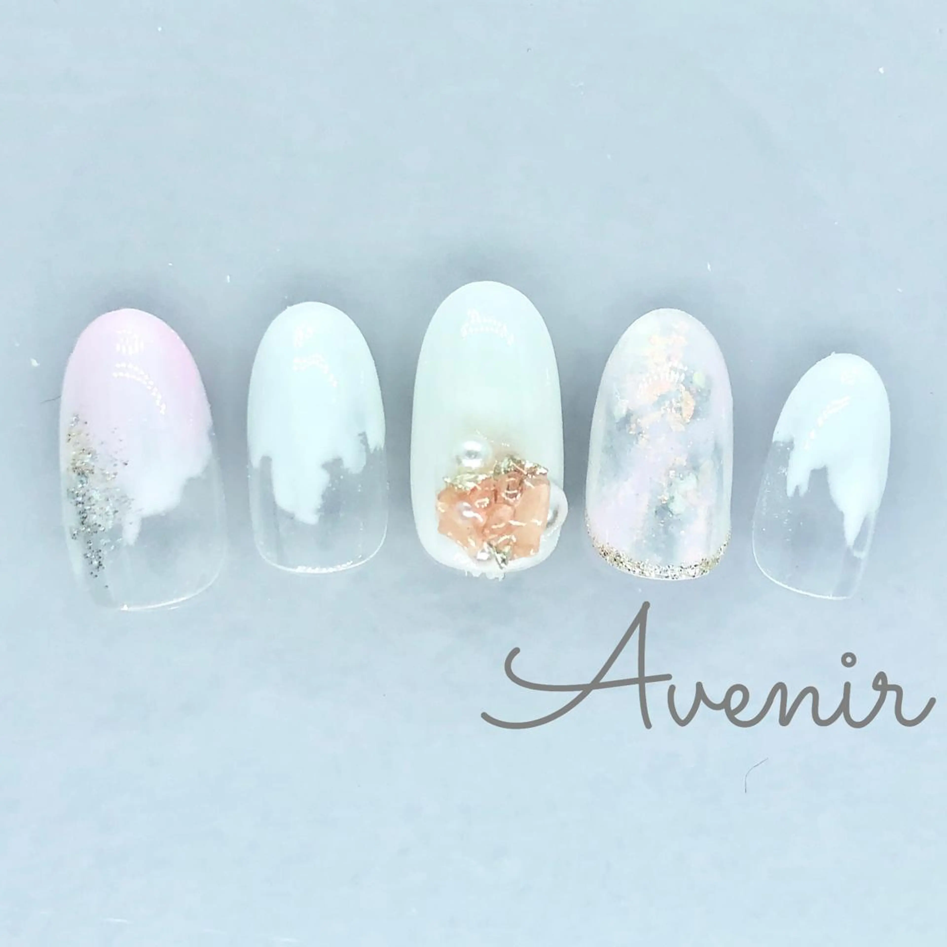 ネイル Avenir 表参道 nail＆eye予約のネイルデザイン