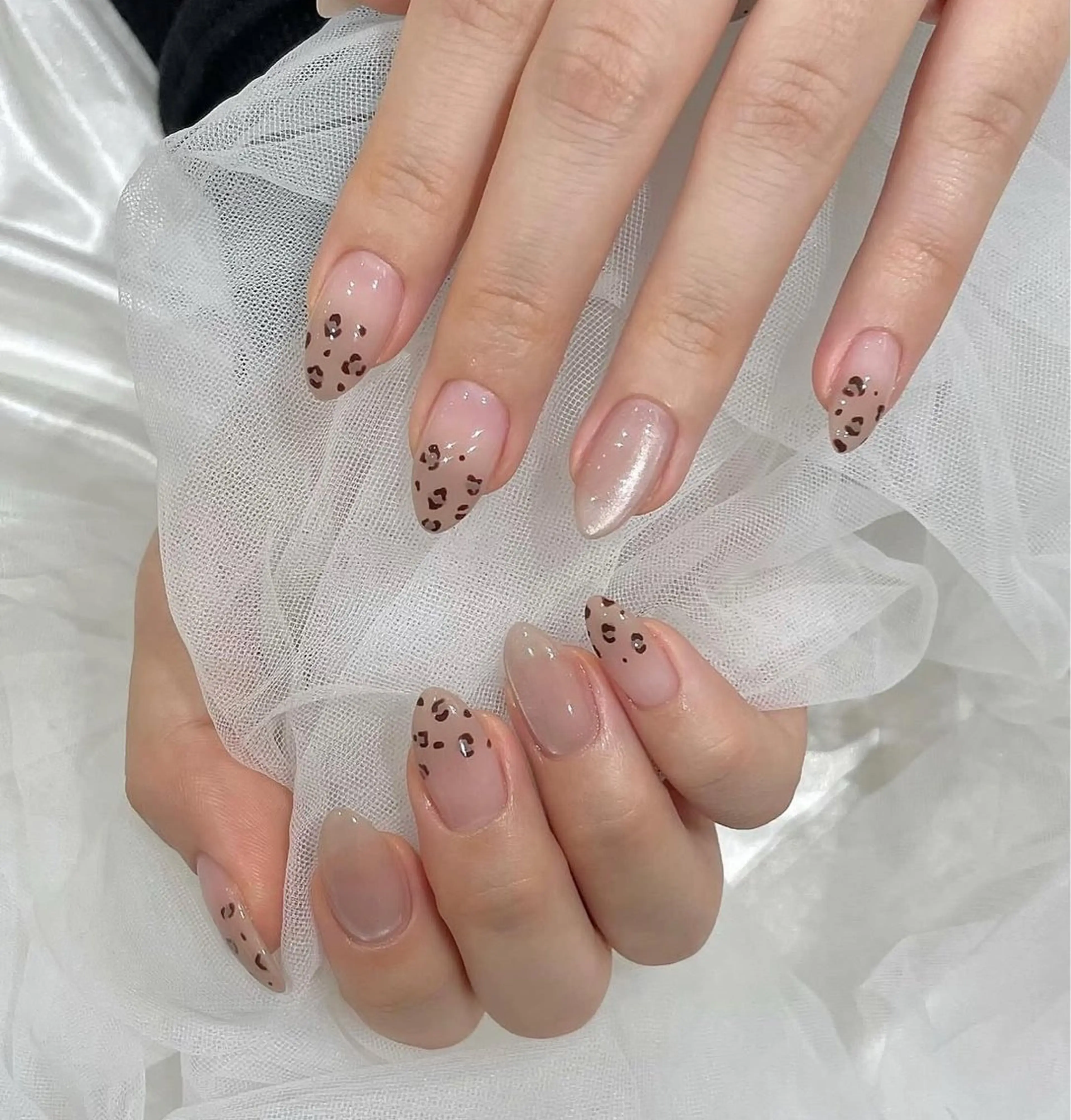 ネイル ハンドネイル 🎀PG🩵 ネイルサロンのネイルデザイン