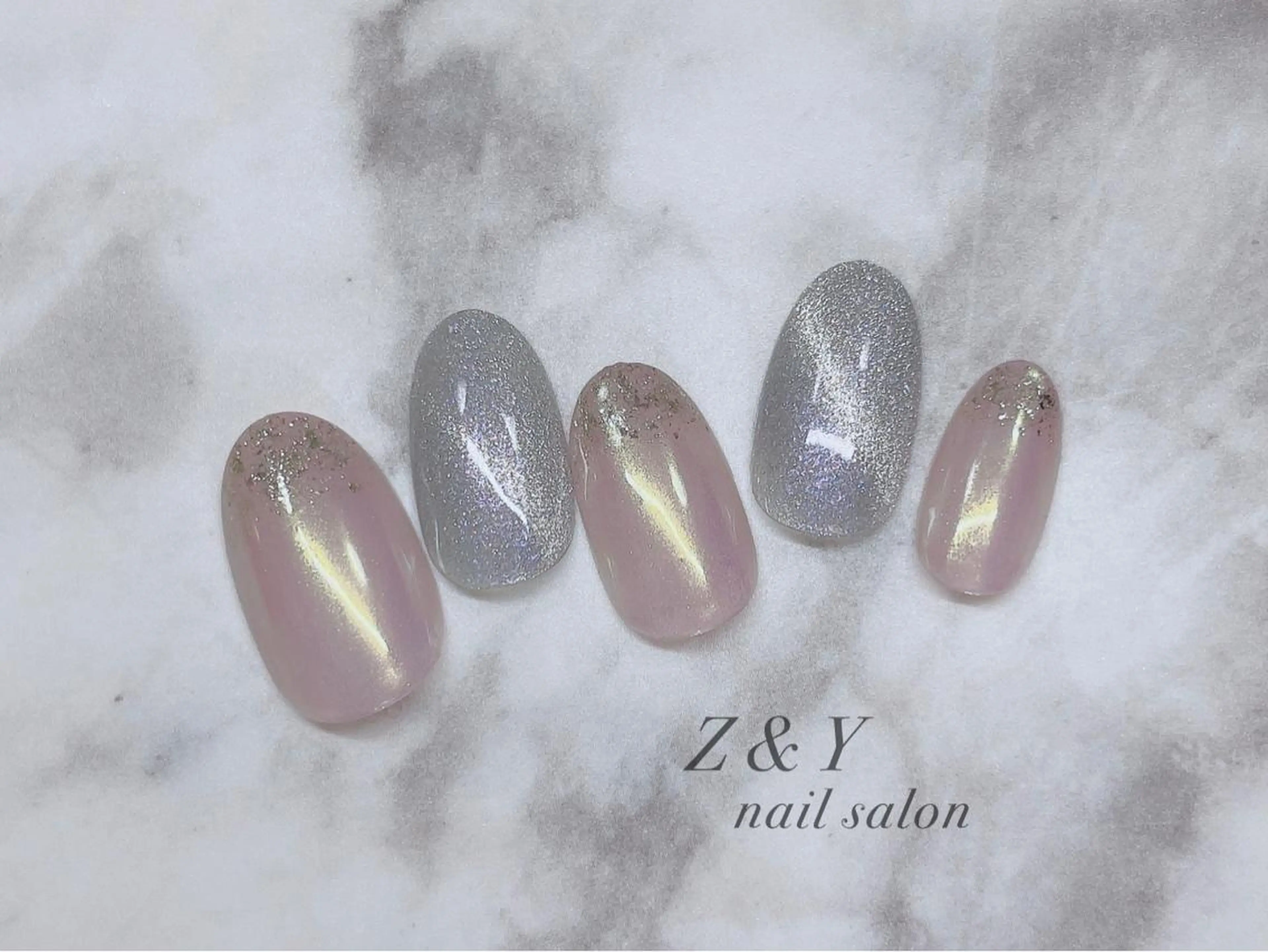 ネイル ﾌｨﾙｲﾝ専門ﾈｲﾙｻﾛﾝ彩 博多駅前店所属・ネイルサロン 彩 irodoriのネイルデザイン