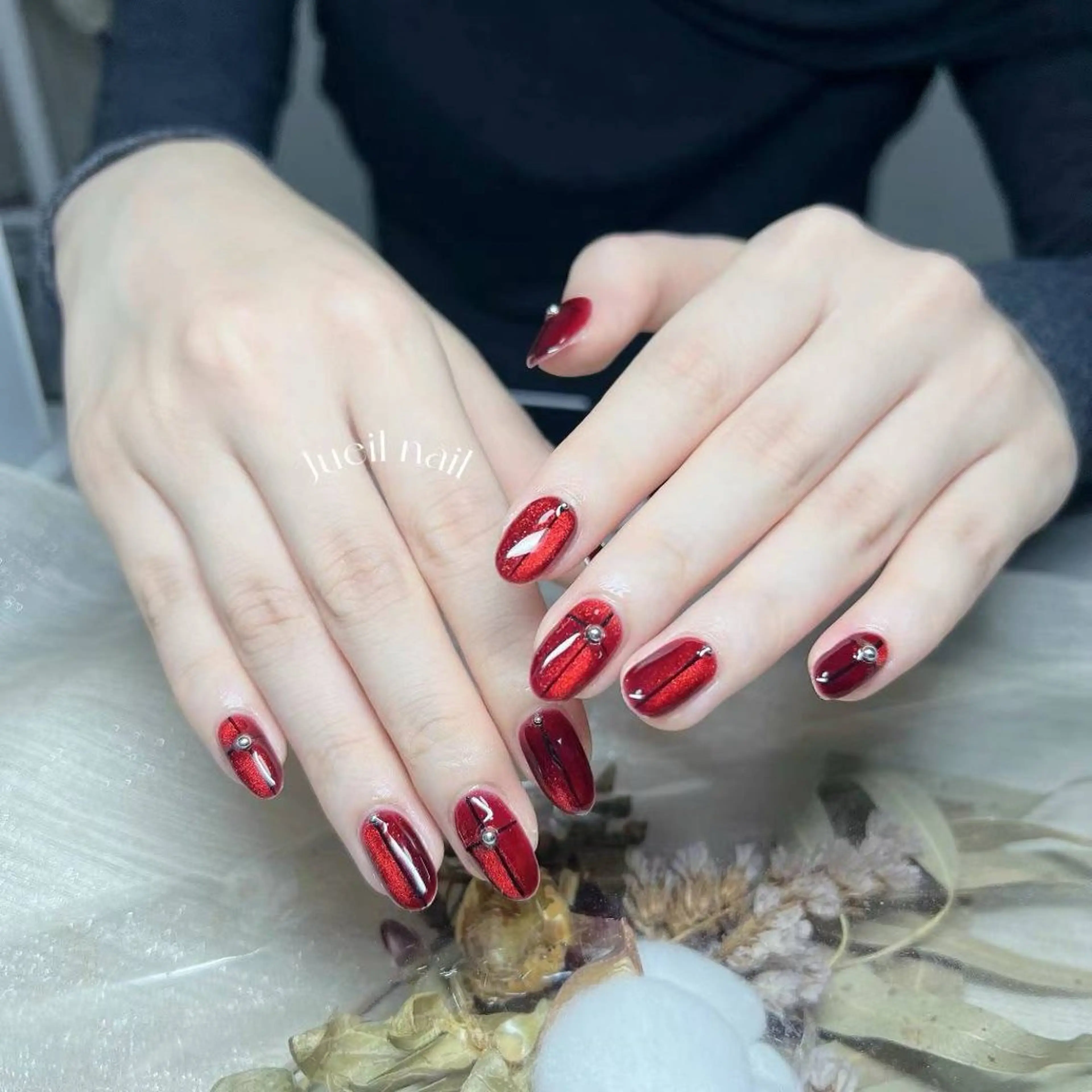 ネイル KURE ISAKIのネイルデザイン