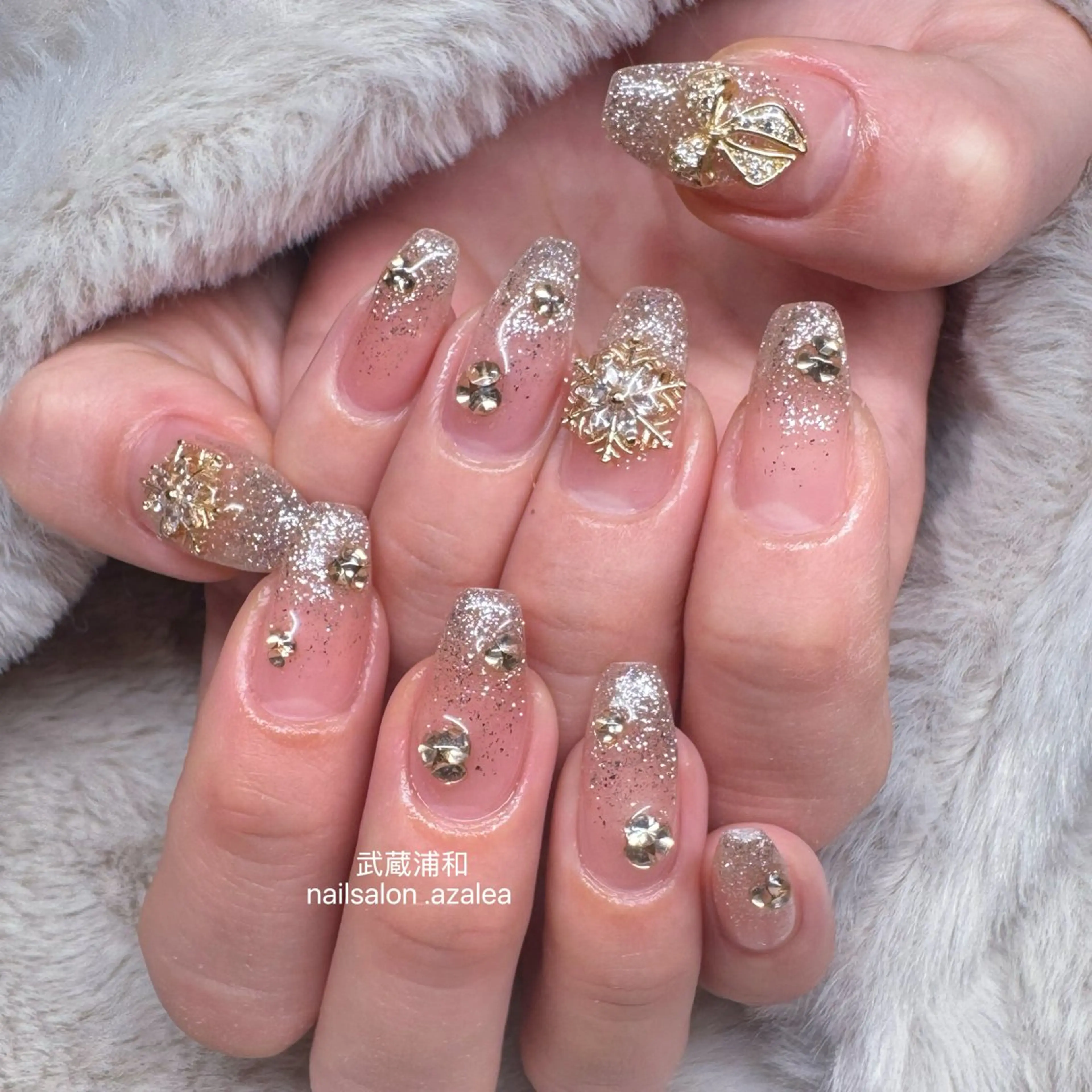 ネイル ハンドネイル R inのネイルデザイン