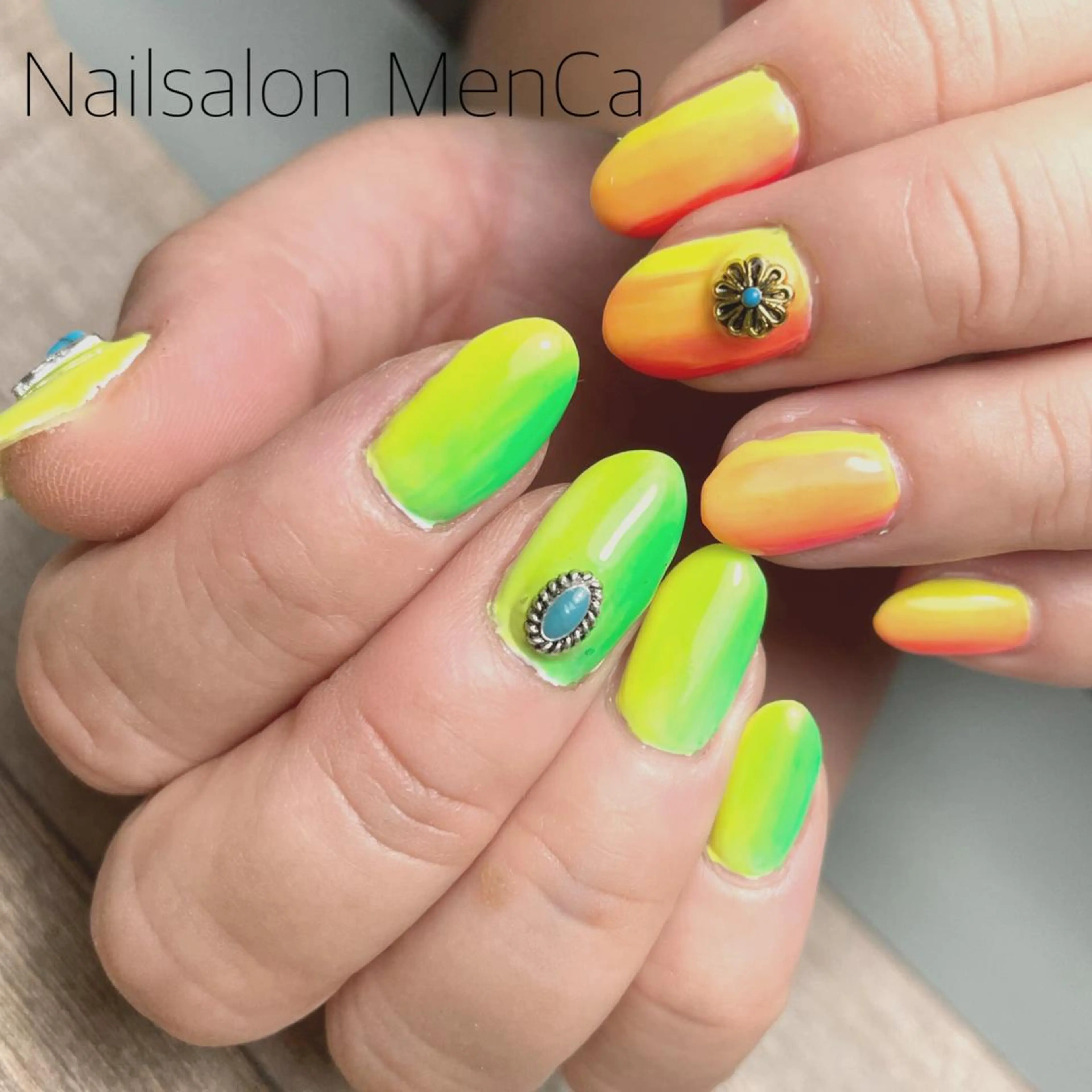 ネイル ハンドネイル 江崎 景子のネイルデザイン