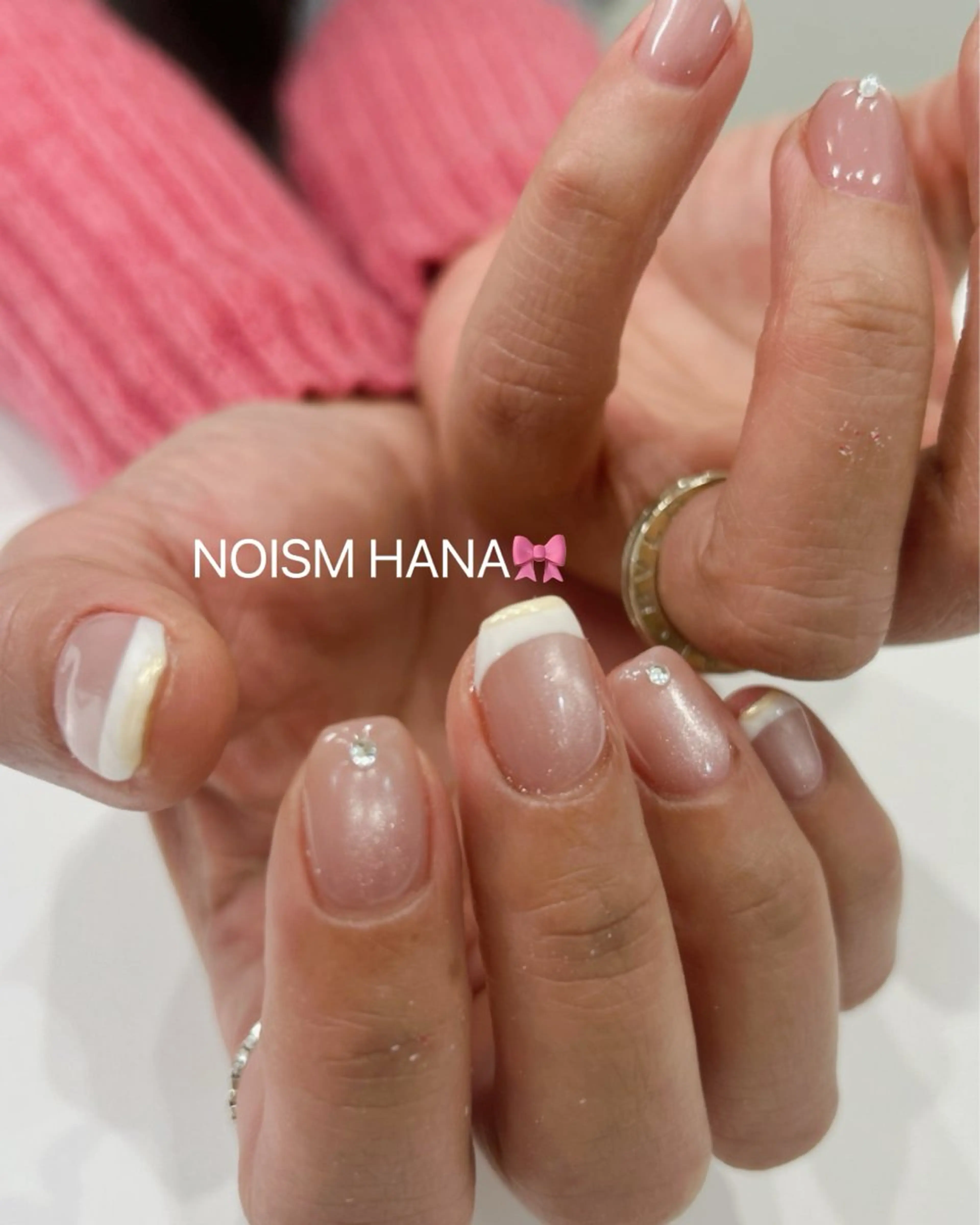 ネイル グラデーション キラキラネイル 韓国ネイル マグネットネイル ニュアンスネイル ハンドネイル 🎀大人nail /NOISMはな🎀のネイルデザイン