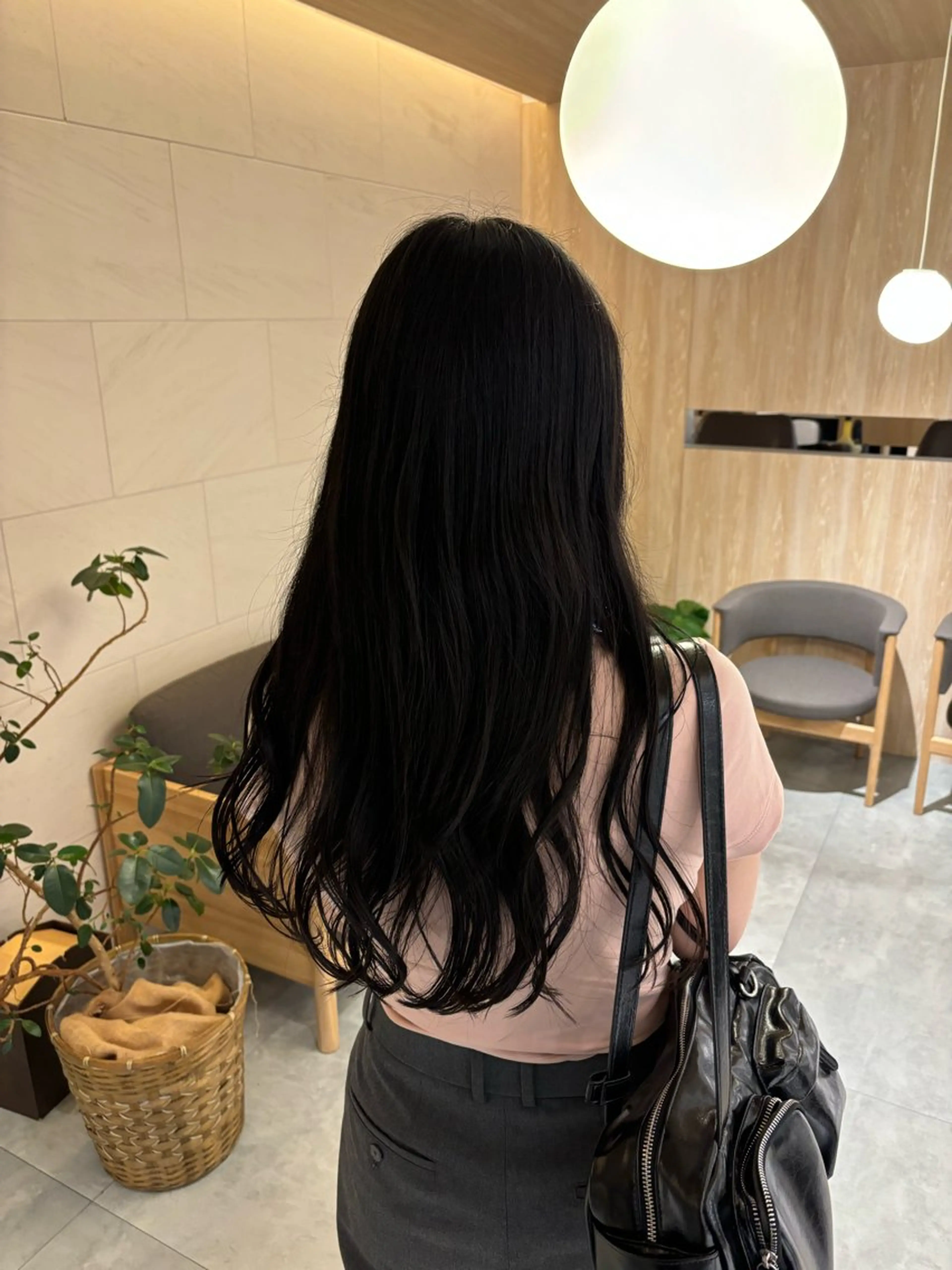 ロング カラー 唐澤 碧のヘアスタイル