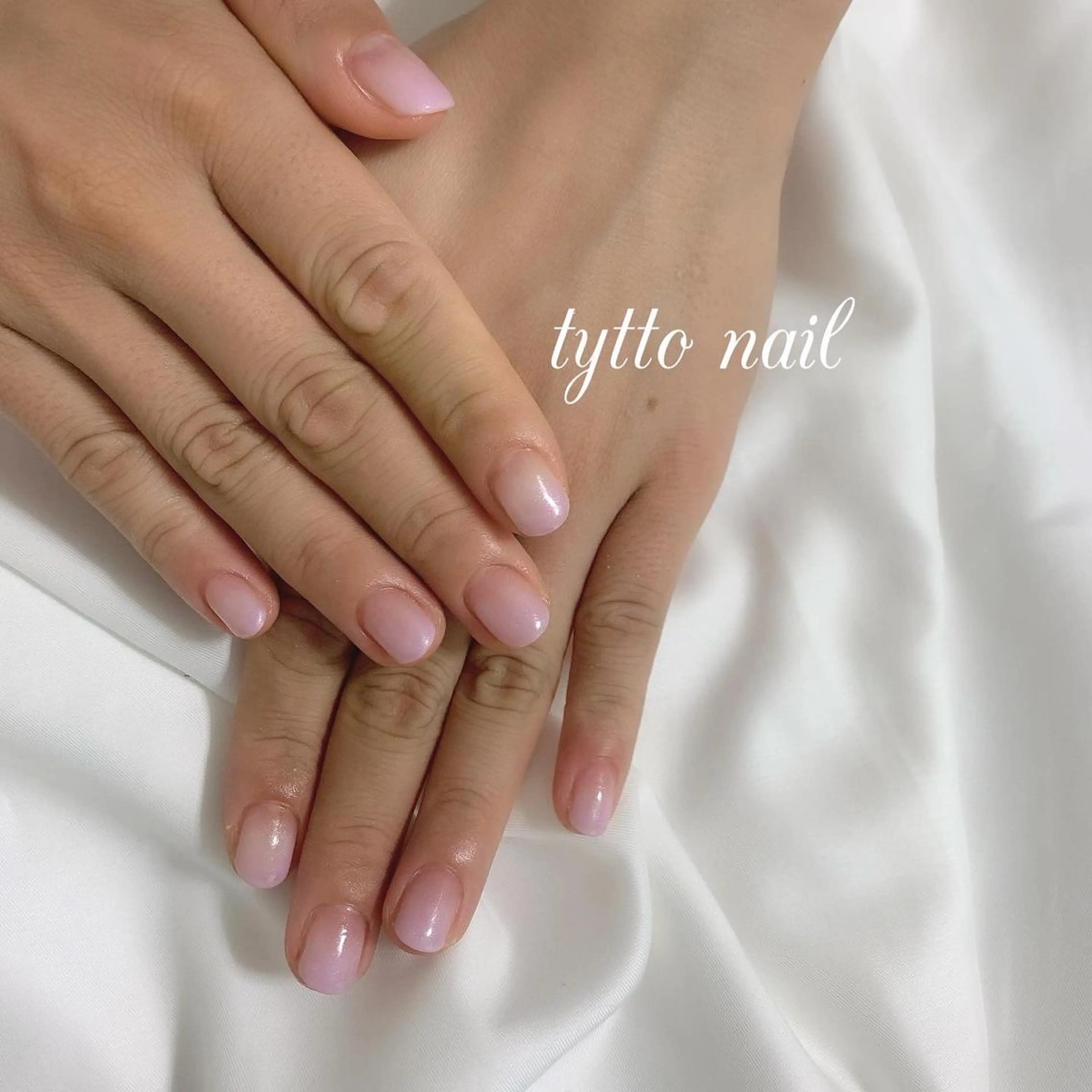 ネイル グラデーション オフィスネイル パープル シンプルネイル ハンドネイル tytto nail ❤︎‪‪eri‪‪のネイルデザイン