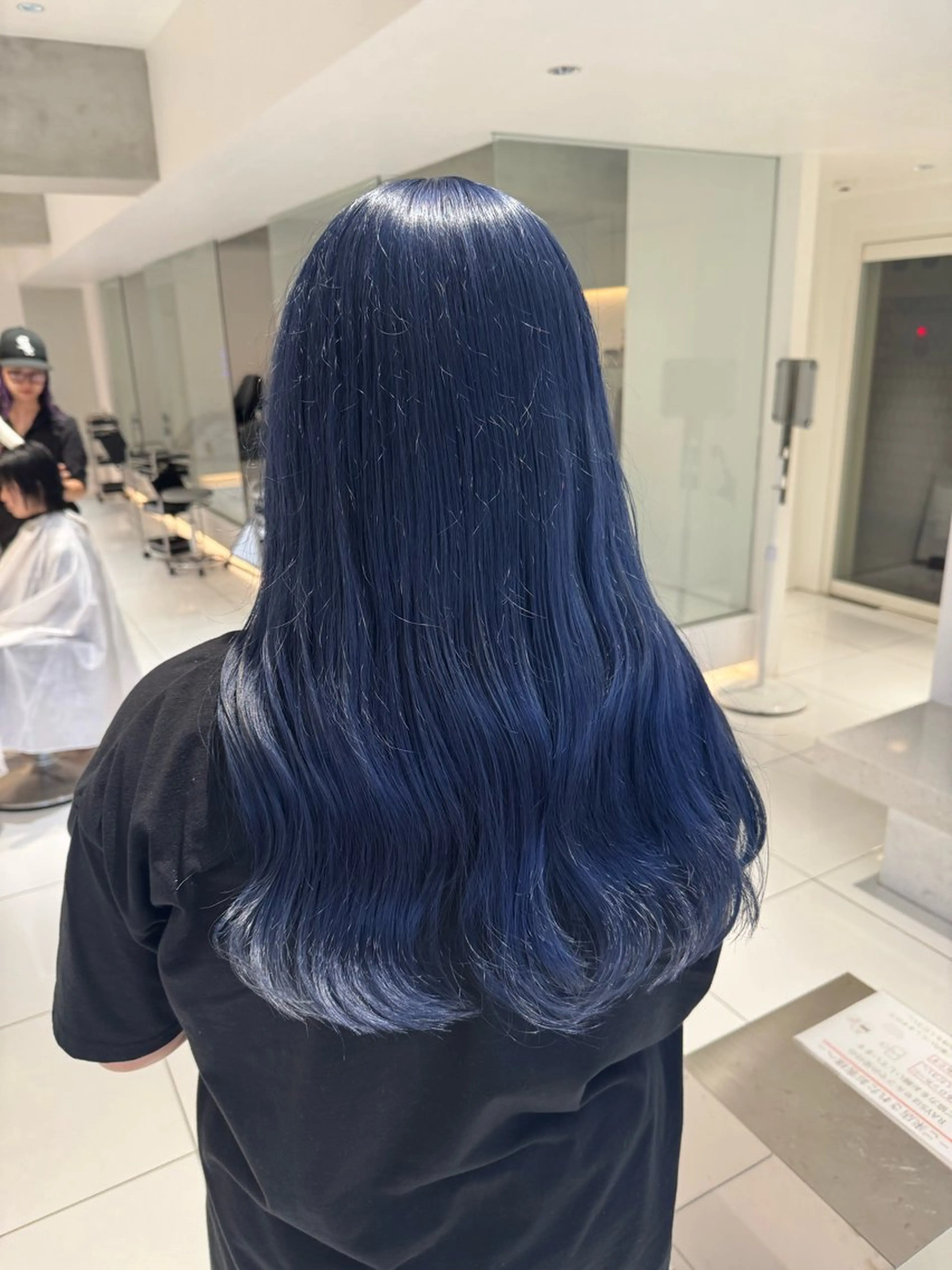 ロング ヘアカラー ✨🩵波多野 来実🩵✨のヘアスタイル