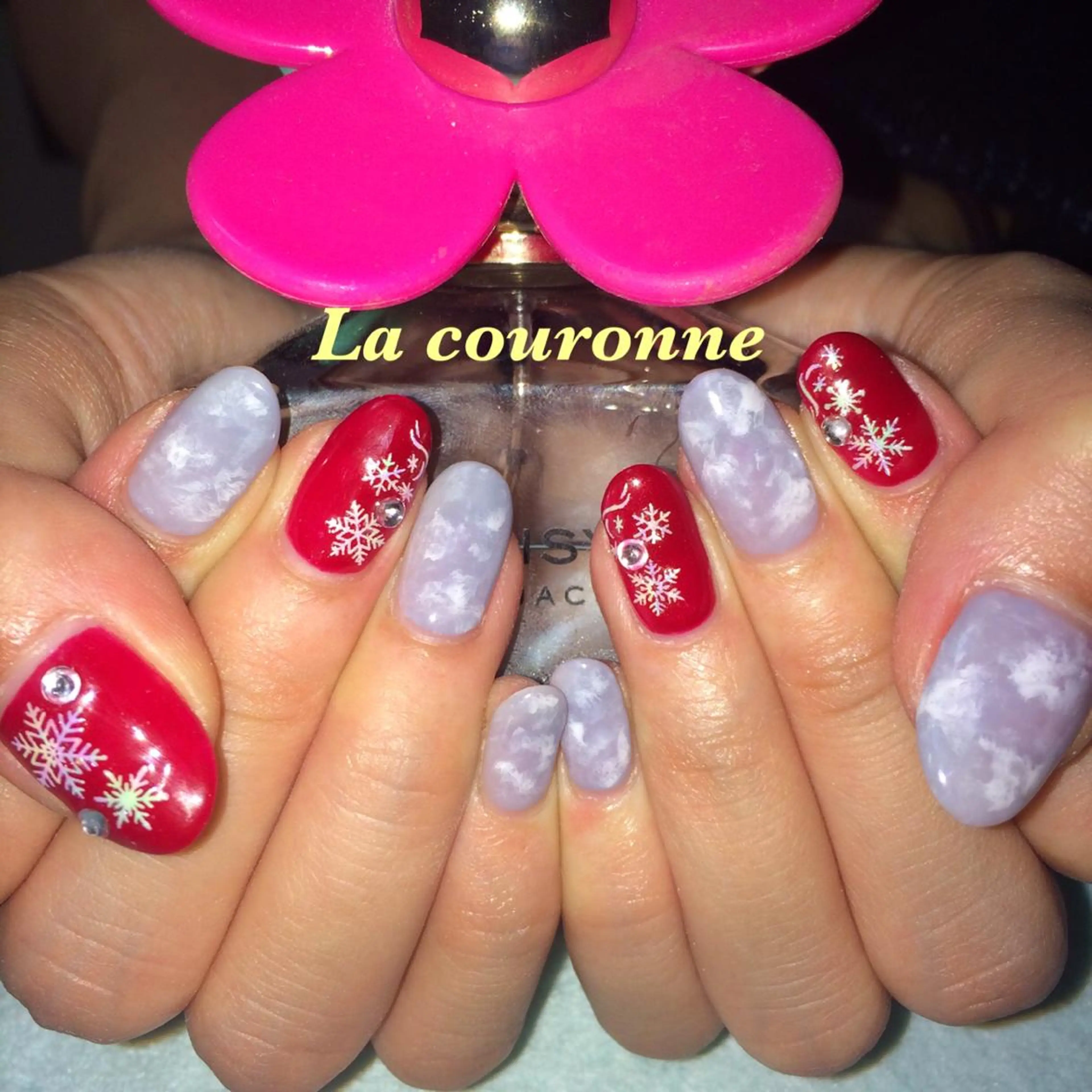 ネイル Lacouronne NATSUMIのネイルデザイン