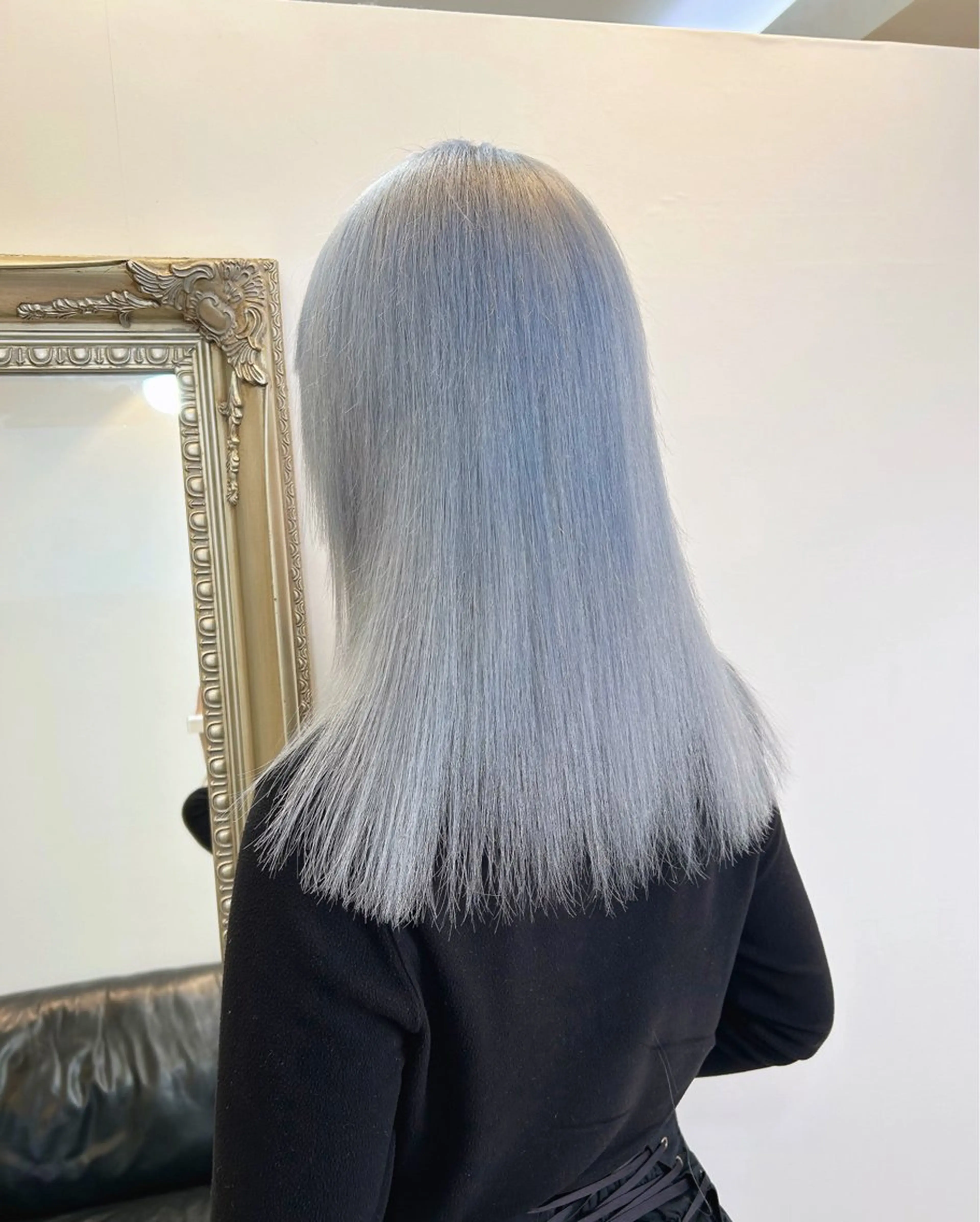 セミロング カラー ブリーチ ヘアカラー ANKH CROSS 🦋mako🦋のヘアスタイル