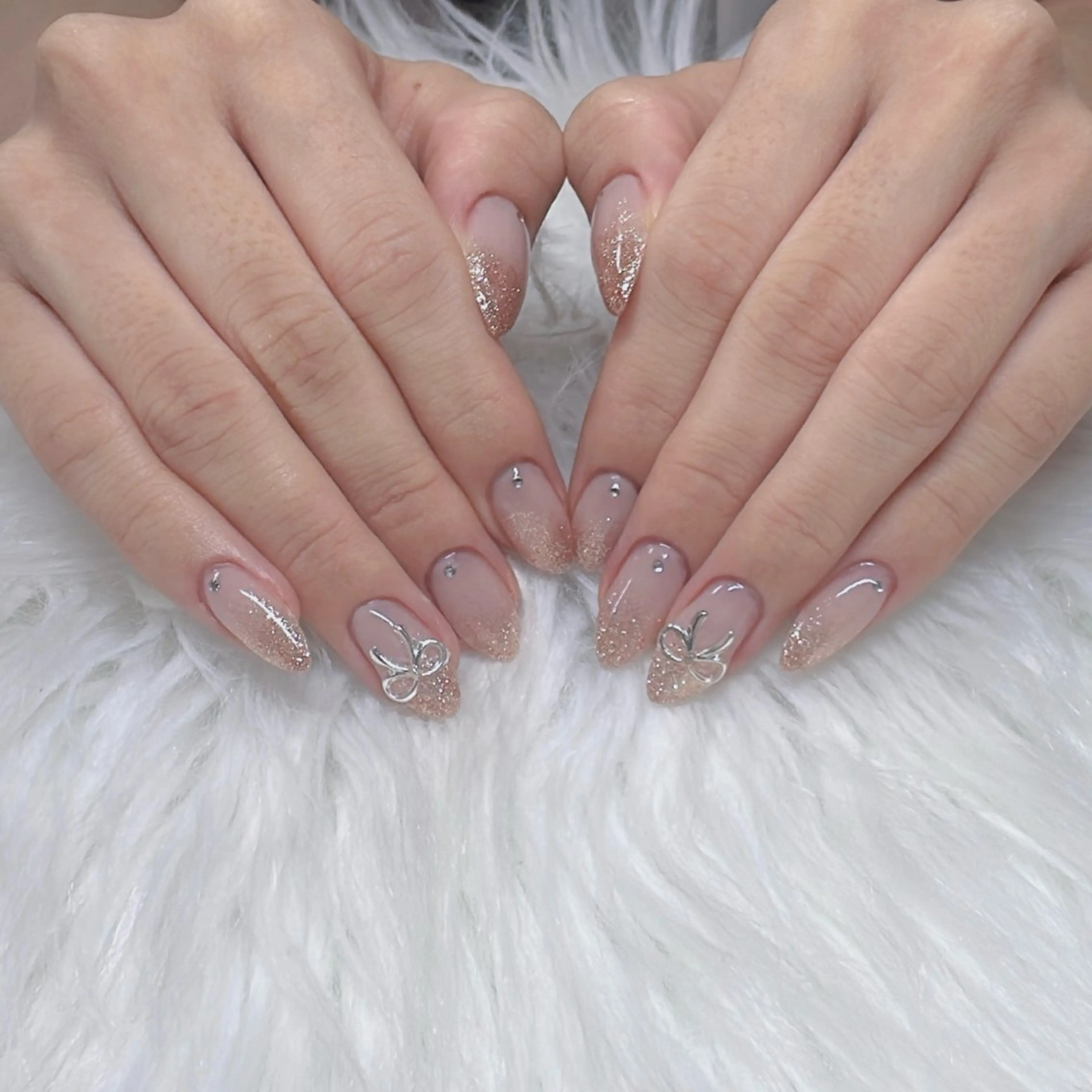 ネイル ハンドネイル Momo🍑 【パラジェル取扱店】のネイルデザイン