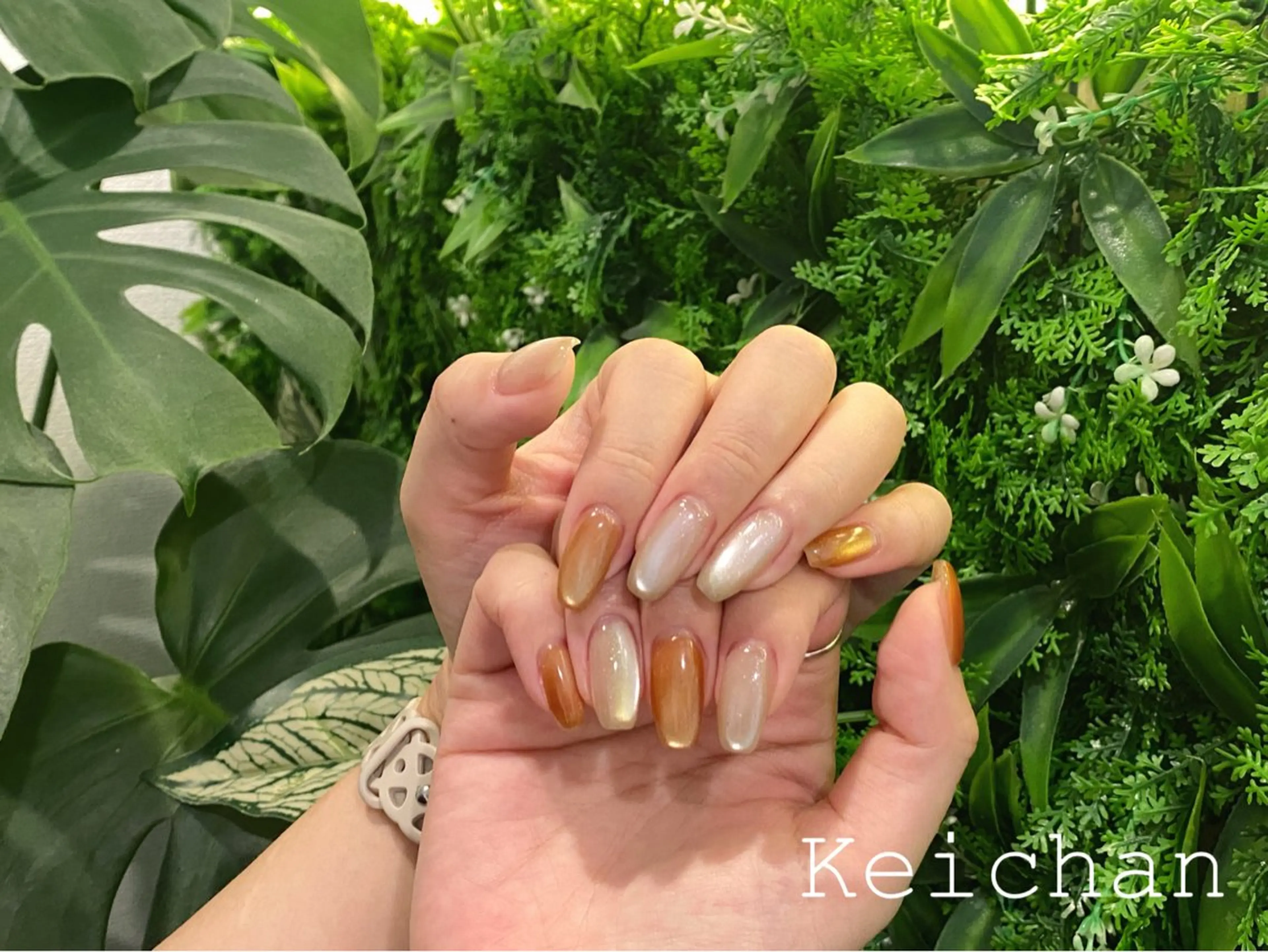 【ハンド + フット】 マグネット/フラッシュ　¥13100の写真