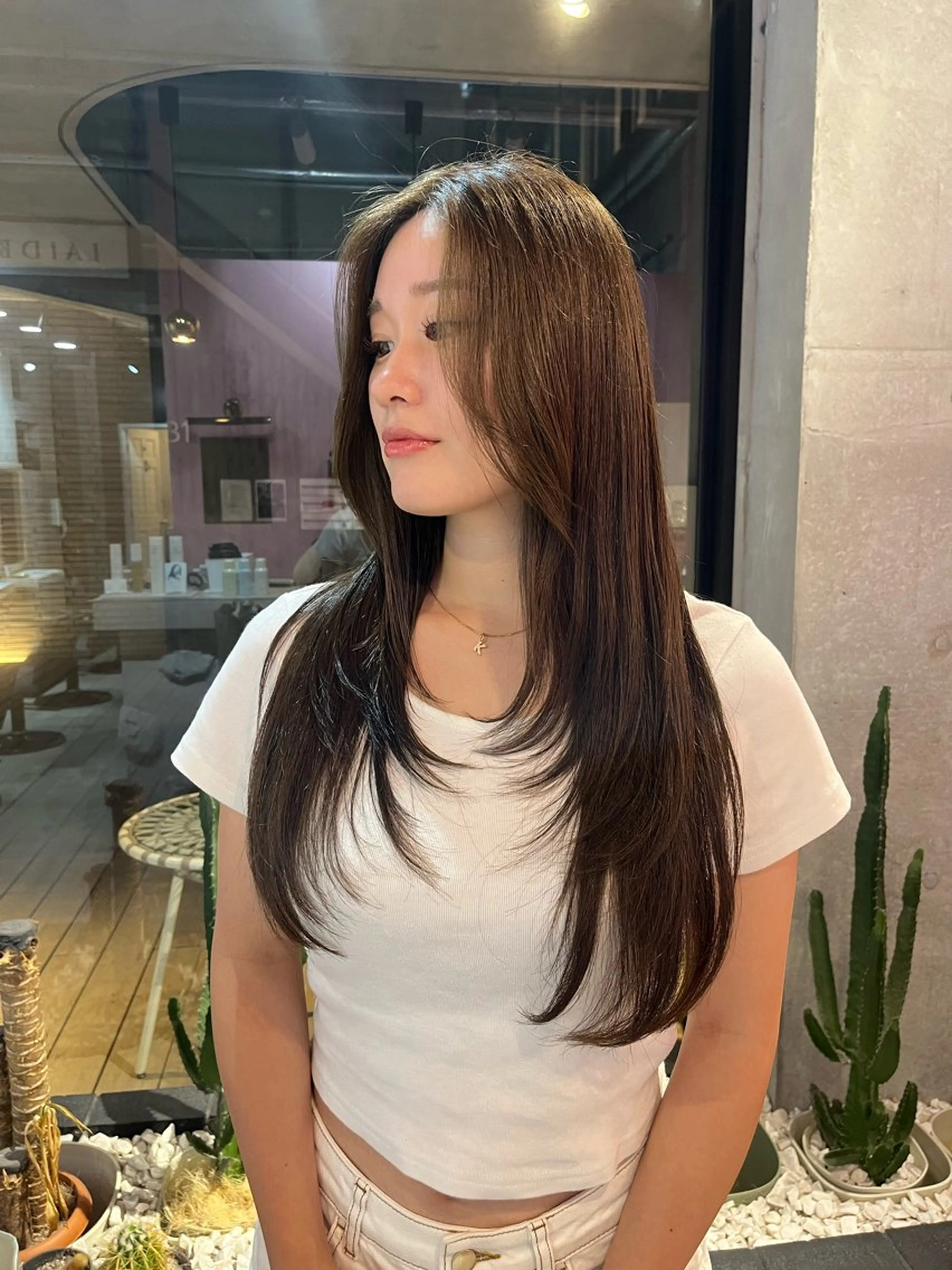 カラー カット ヘアカラー 艶感透明感カラー🤍 hinaのヘアスタイル