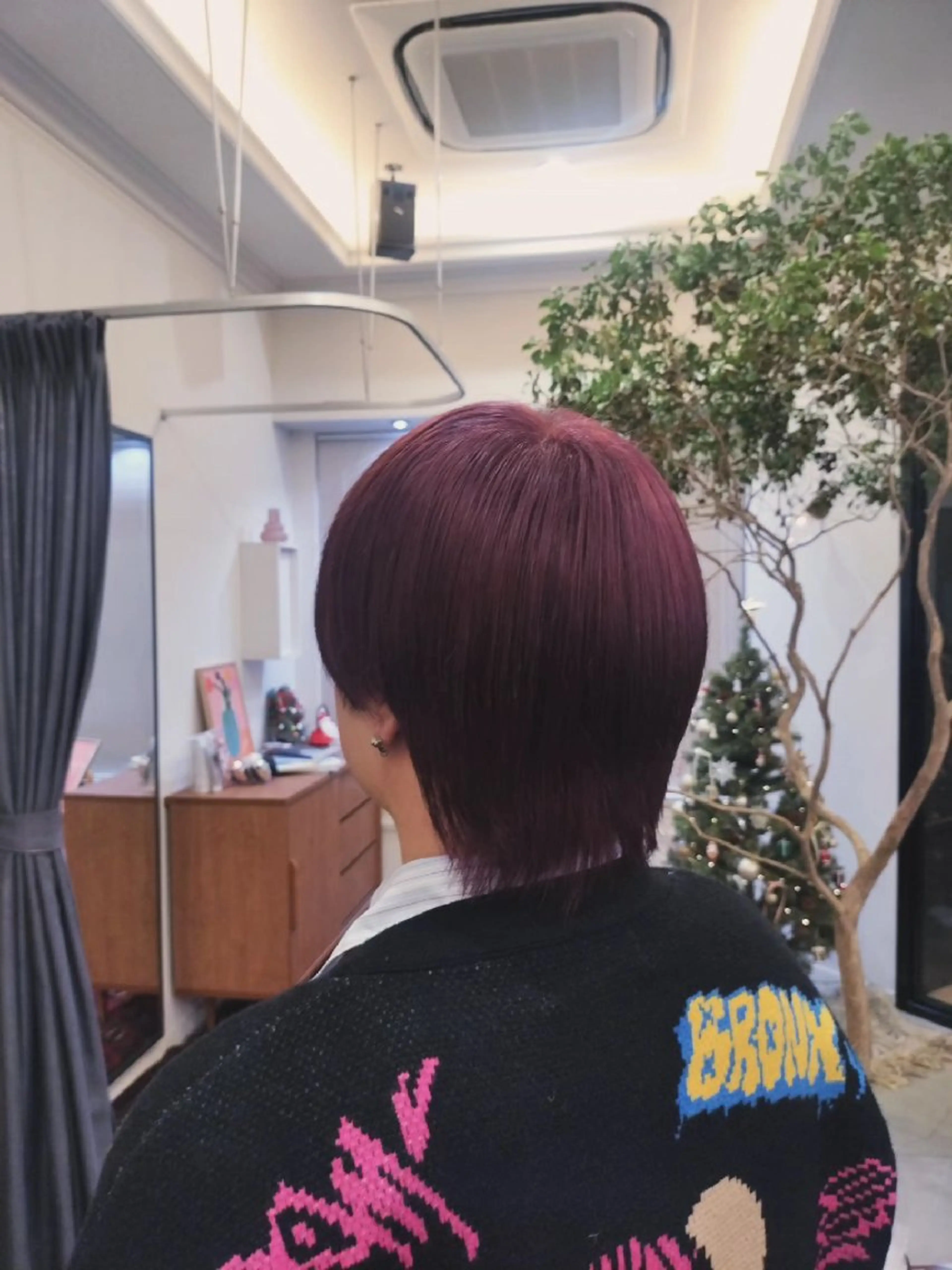 カラー ピンクカラー ヘアカラー トリートメント サクライ サナのヘアスタイル