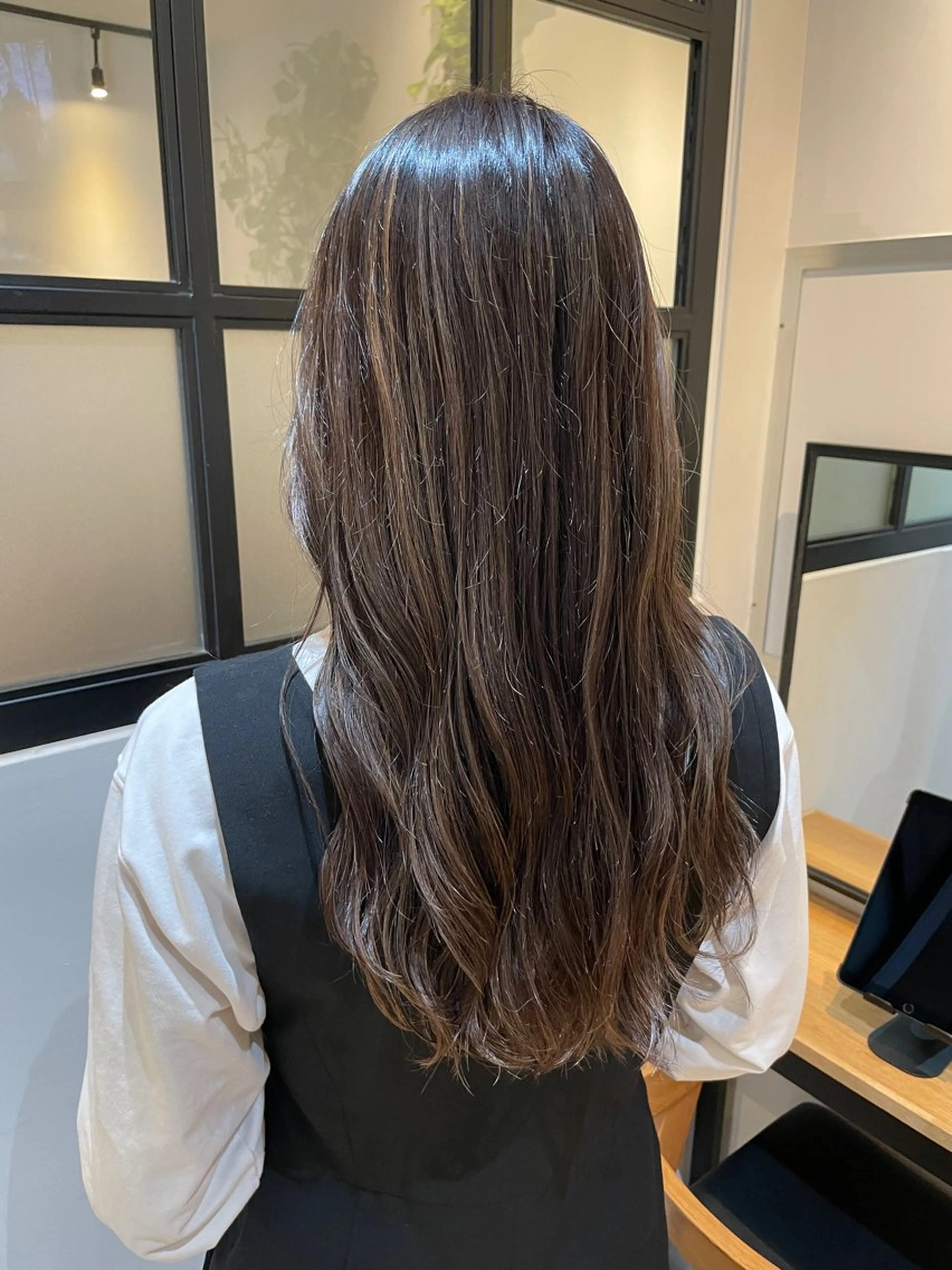 【カット+ハイライト+マルチケアトリートメント】※ケアブリーチ込み（白髪ぼかしも可）の写真