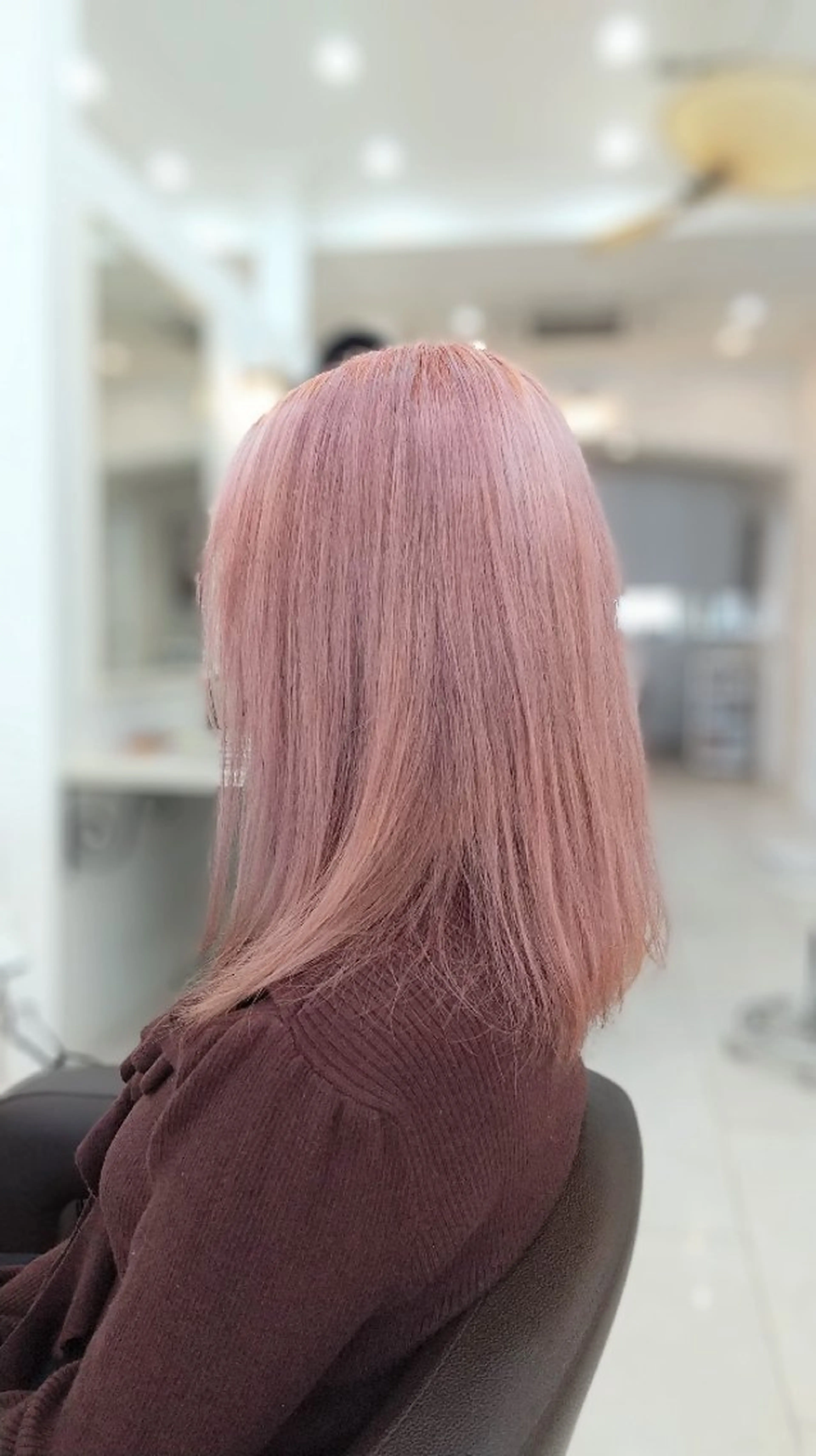 ロング カラー ブリーチ ピンクカラー カット ヘアカラー トリートメント 小林暢🌟Orque 髪質改善サロン🌙のヘアスタイル