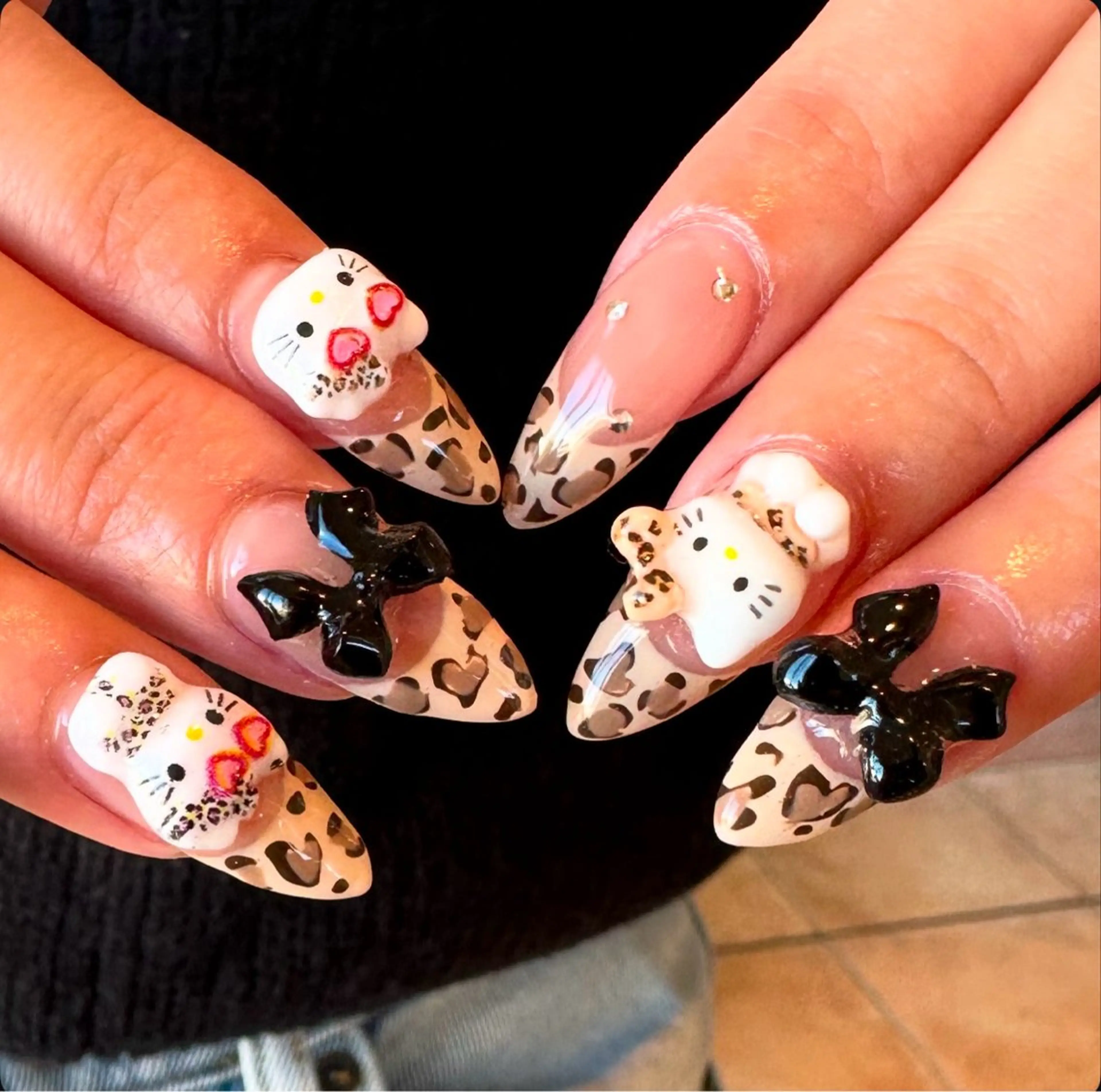 ネイル ハンドネイル 佐藤 穂乃香のネイルデザイン