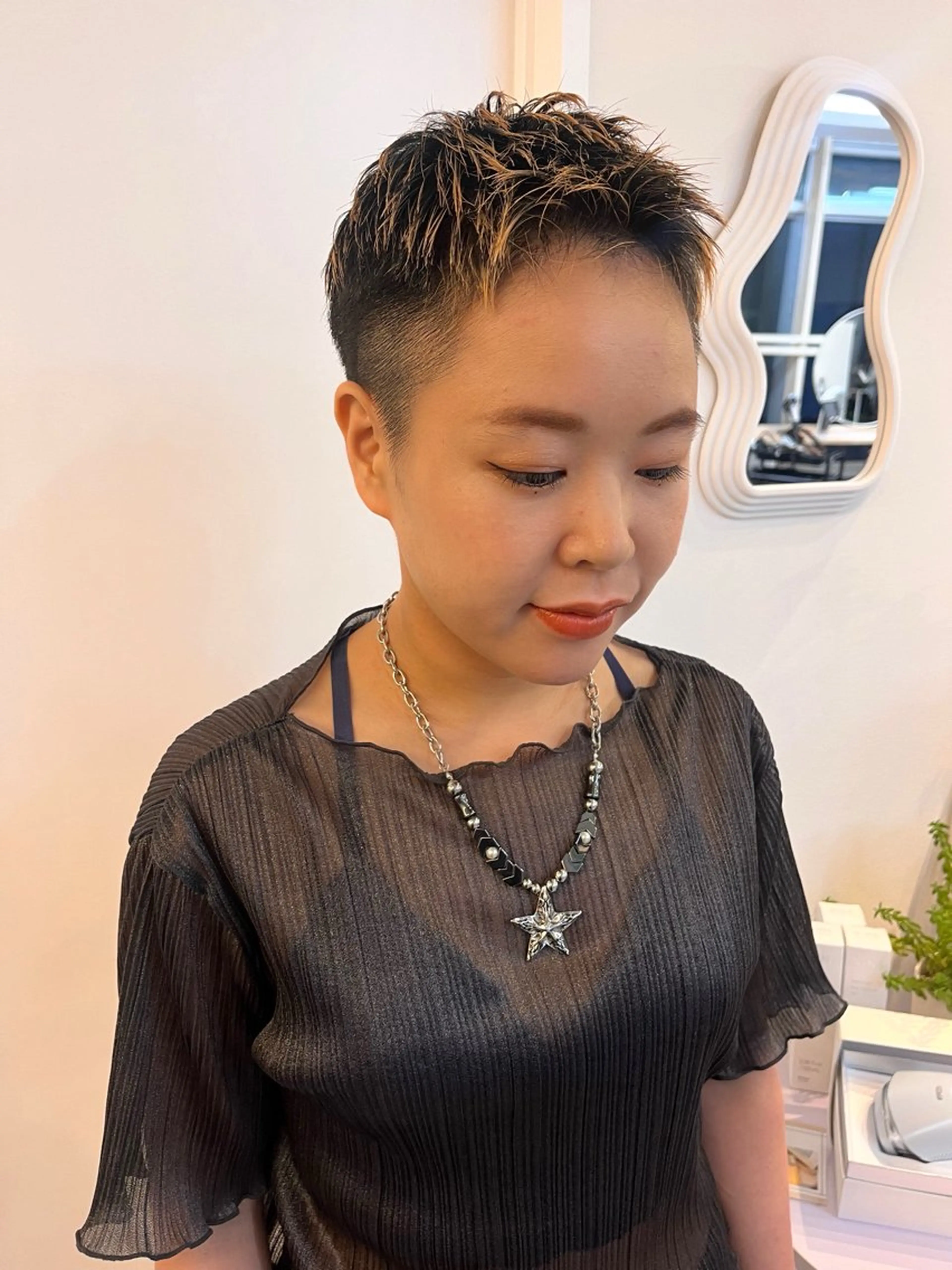 ショート レイヤーカット/韓国 ヘア/ honokaのヘアスタイル