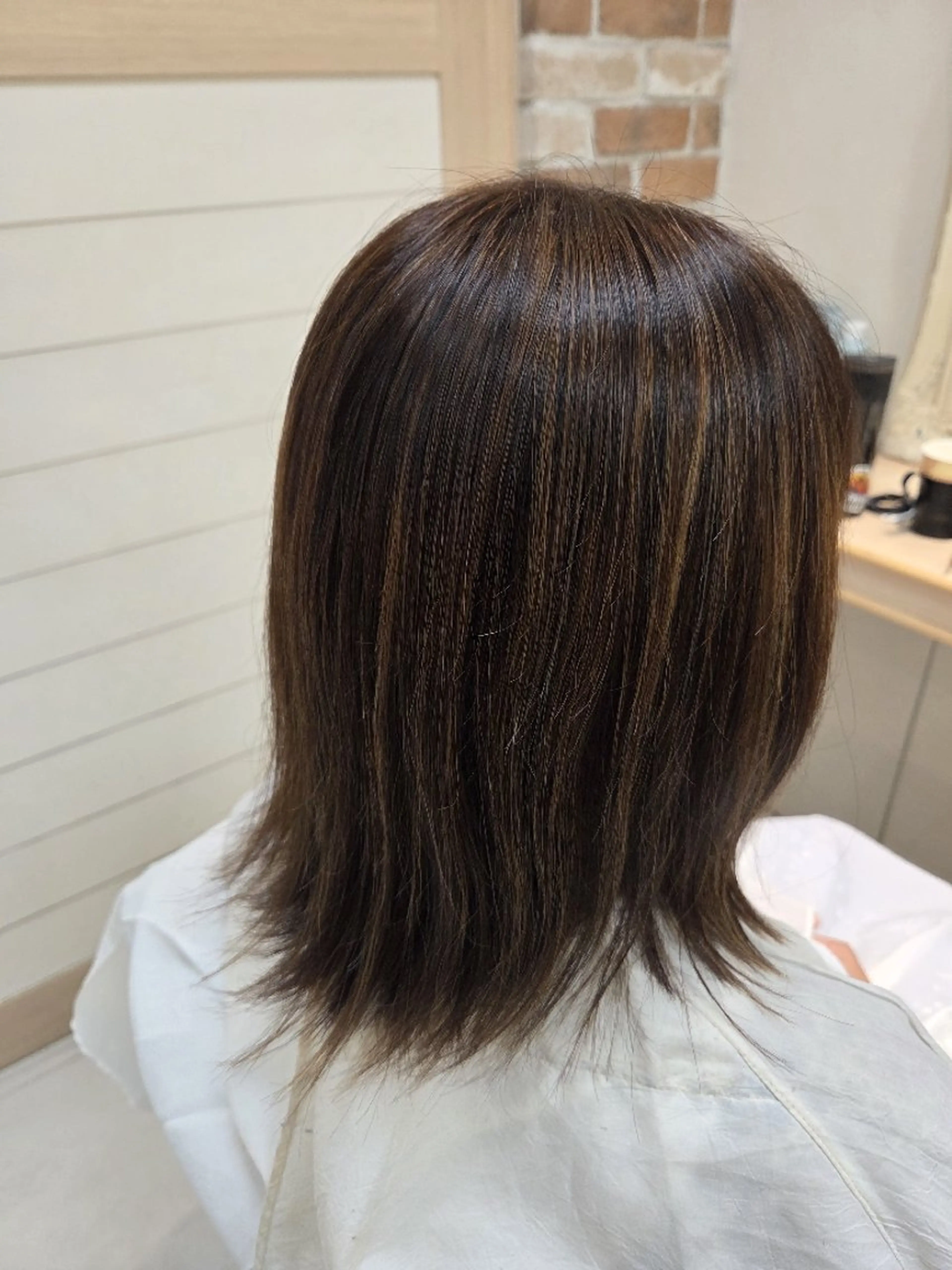 セミロング ハイライト 樋口 捷のヘアスタイル