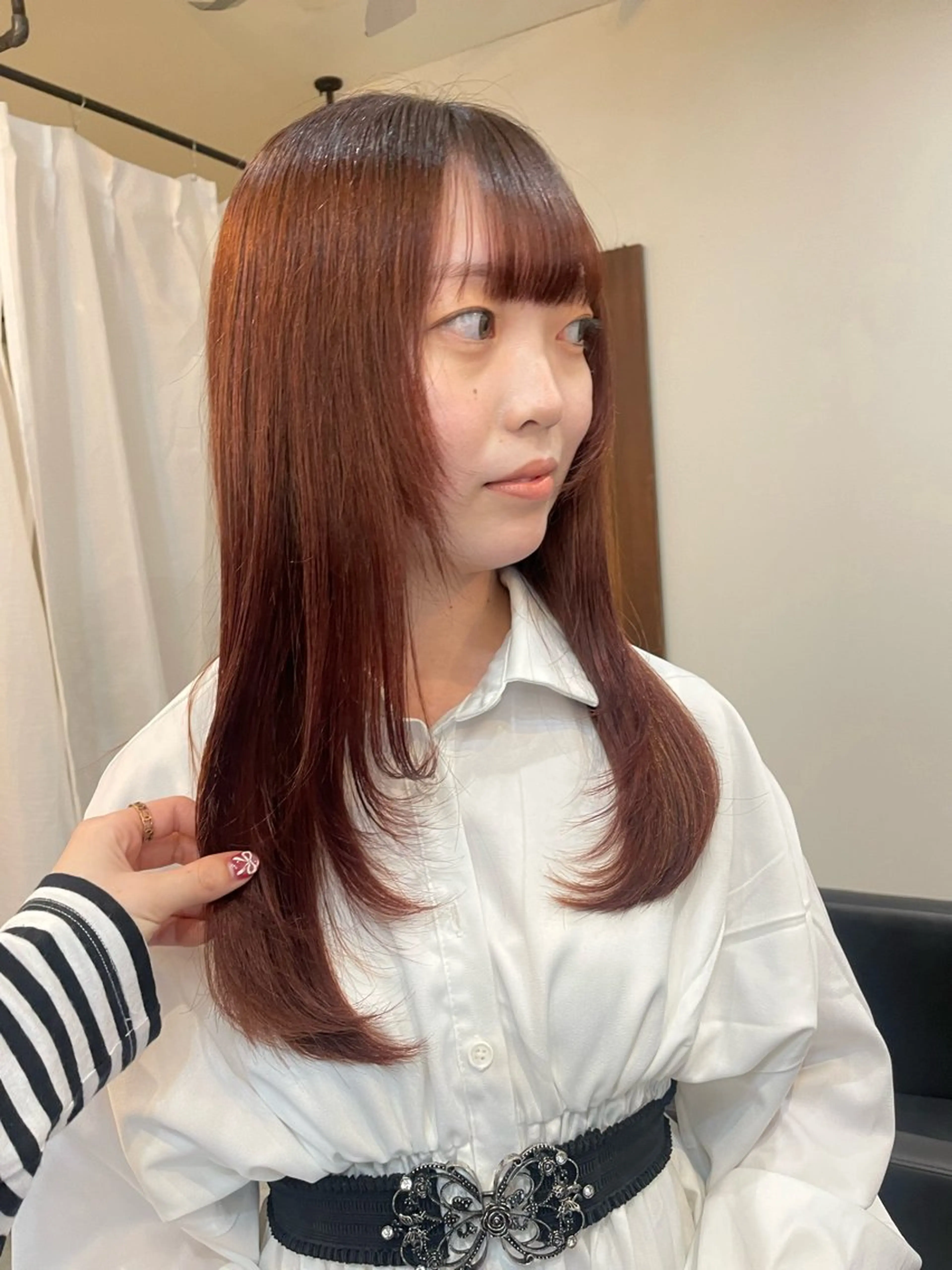 ミディアム レイヤーカット カット ヘアカラー 顔周りカット 🎀サヤカ🎀のヘアスタイル