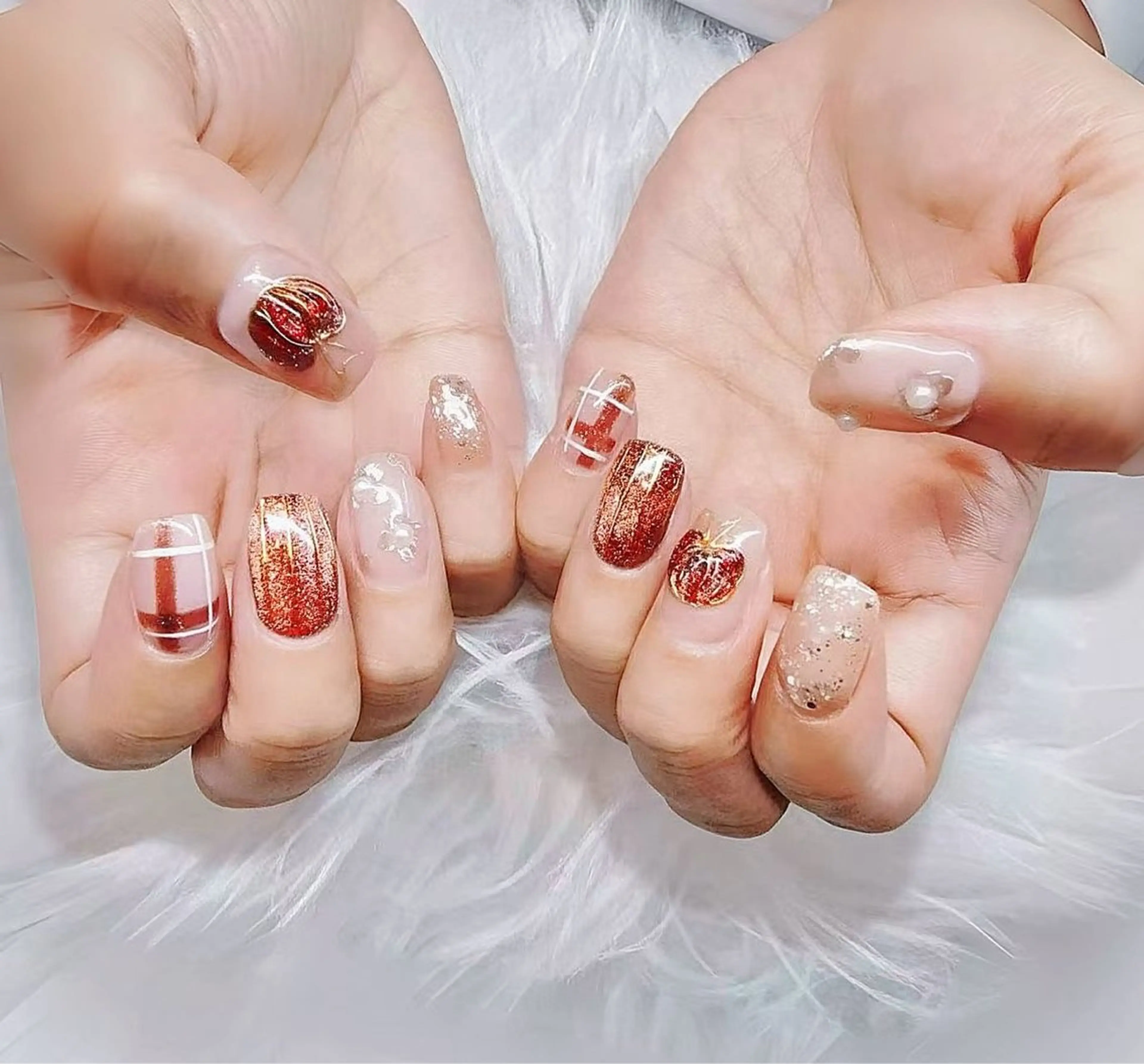 ネイル ゴールド ハロウィン ラメ(グリッター) 赤色 ハンドネイル COCO ネイルのネイルデザイン