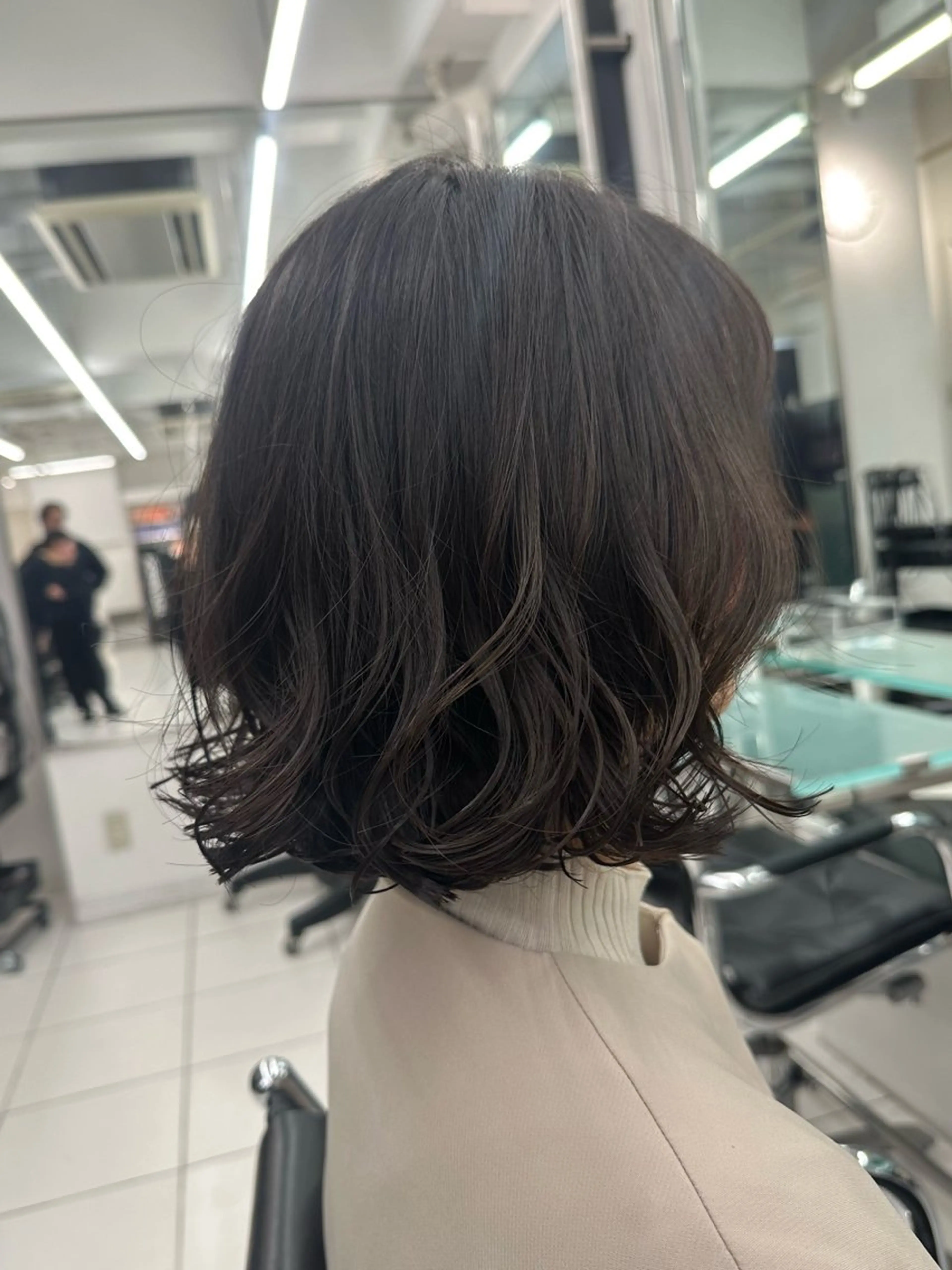 ミディアム パーマ 高橋 沙央のヘアスタイル