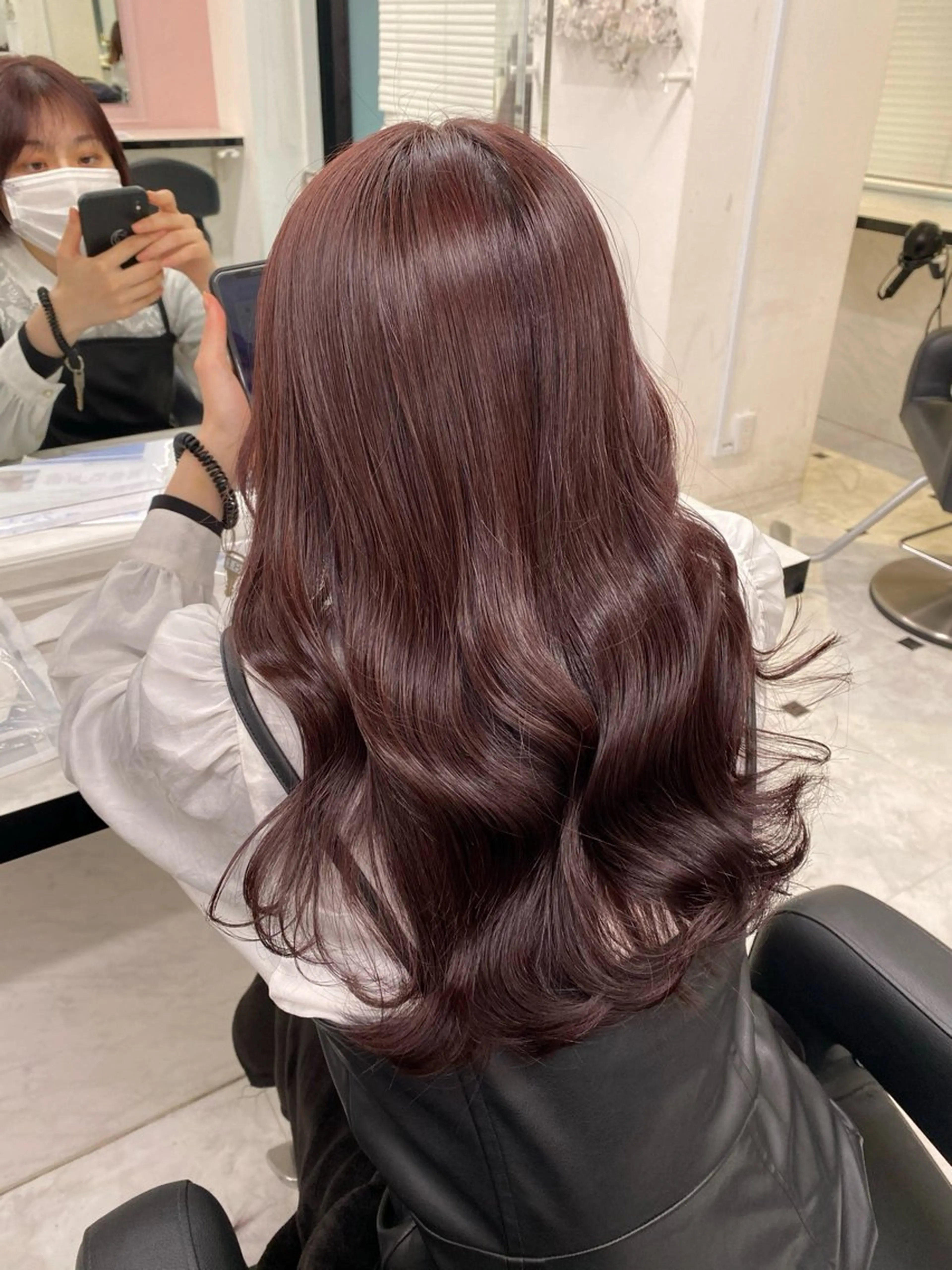 セミロング カラー ダブルカラー 韓国レイヤーKYONのヘアスタイル