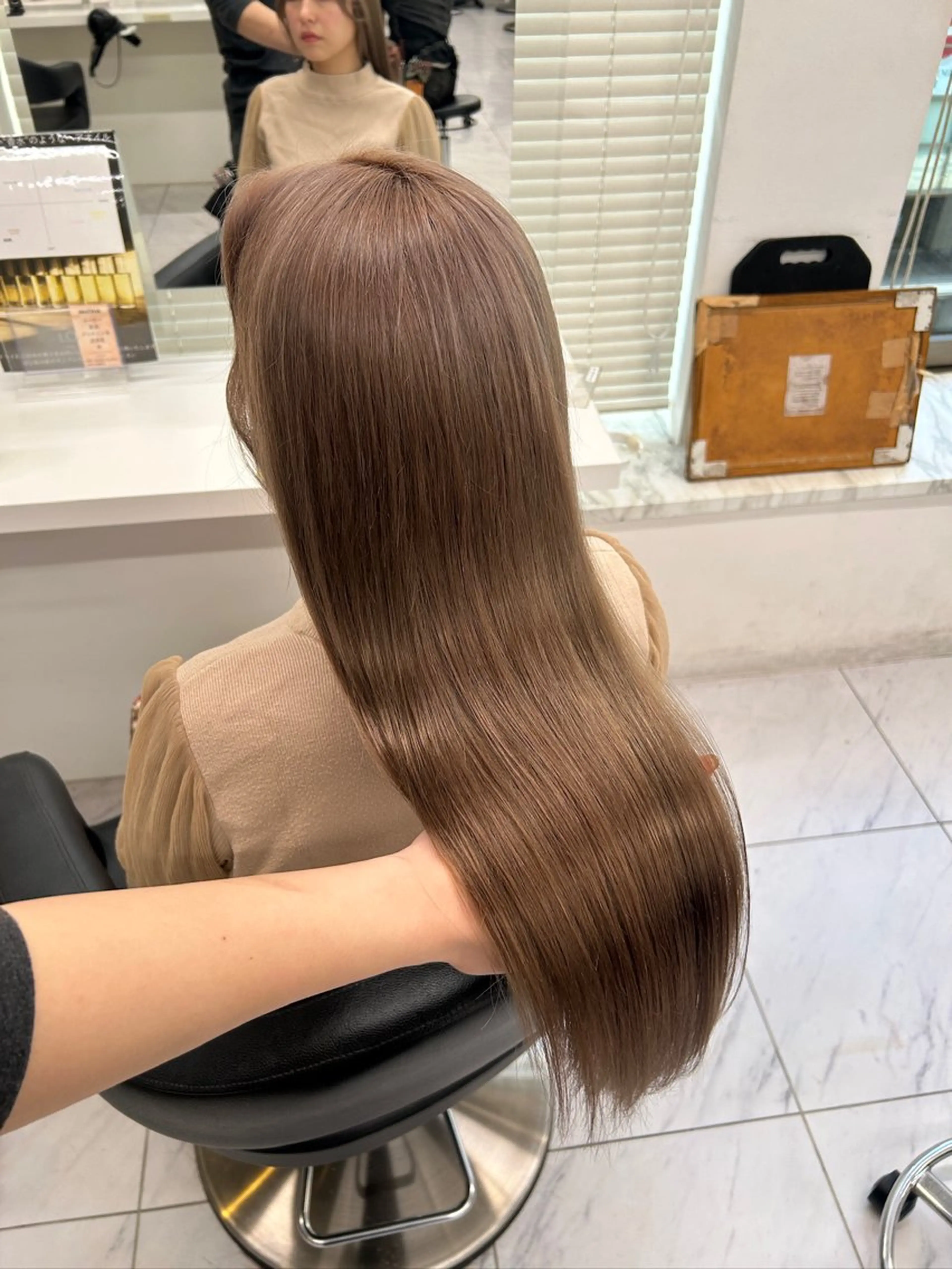 カラー ヘアカラー トリートメント ヘッドスパ ヘアセット 🥯縮毛/レイヤー/ ベージュヘア🥯のヘアスタイル