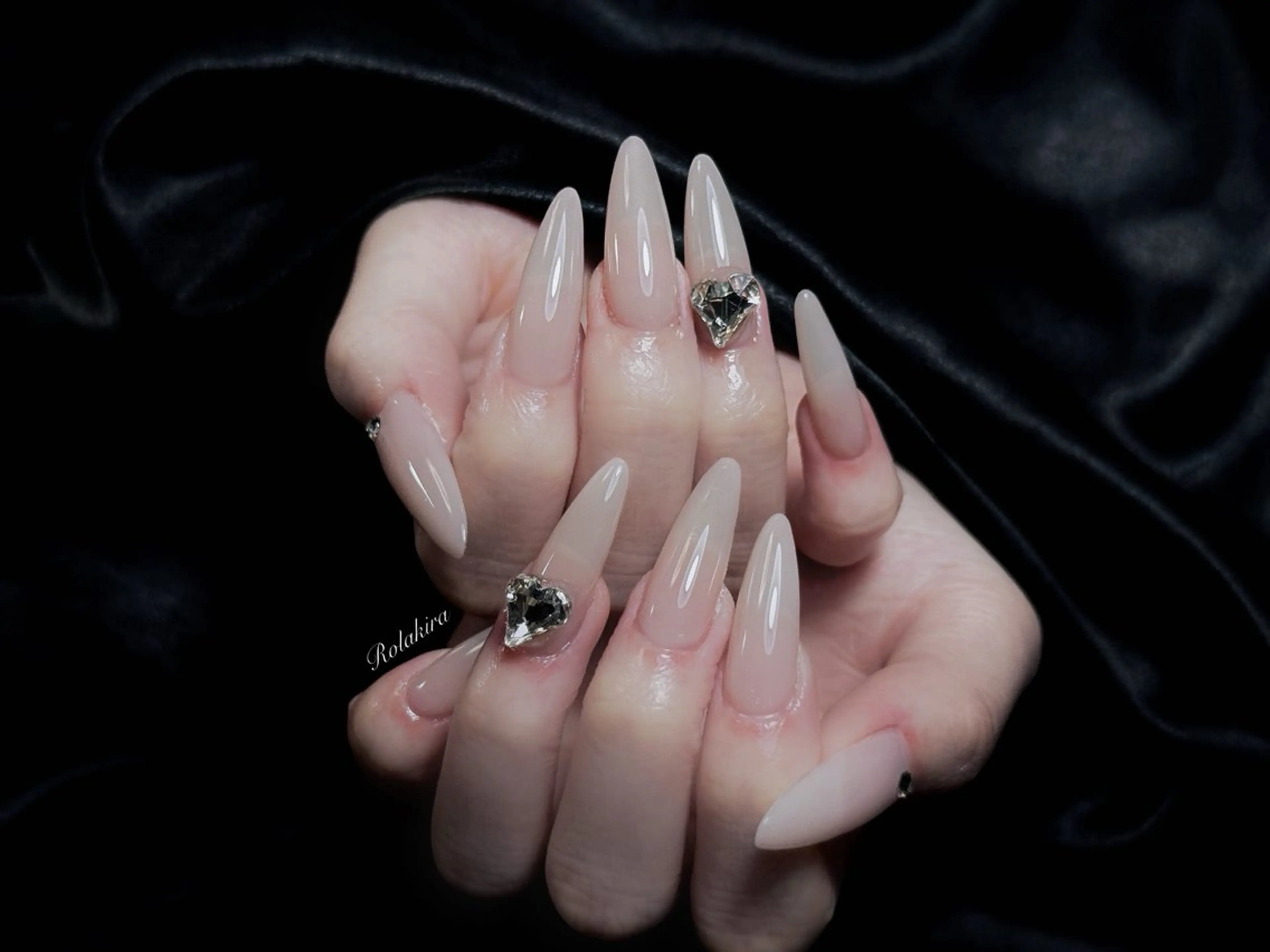 ネイル チークネイル 長さ出し フレンチネイル ジェルネイル 韓国ネイル ハンドネイル Rola kira 麗のネイルデザイン