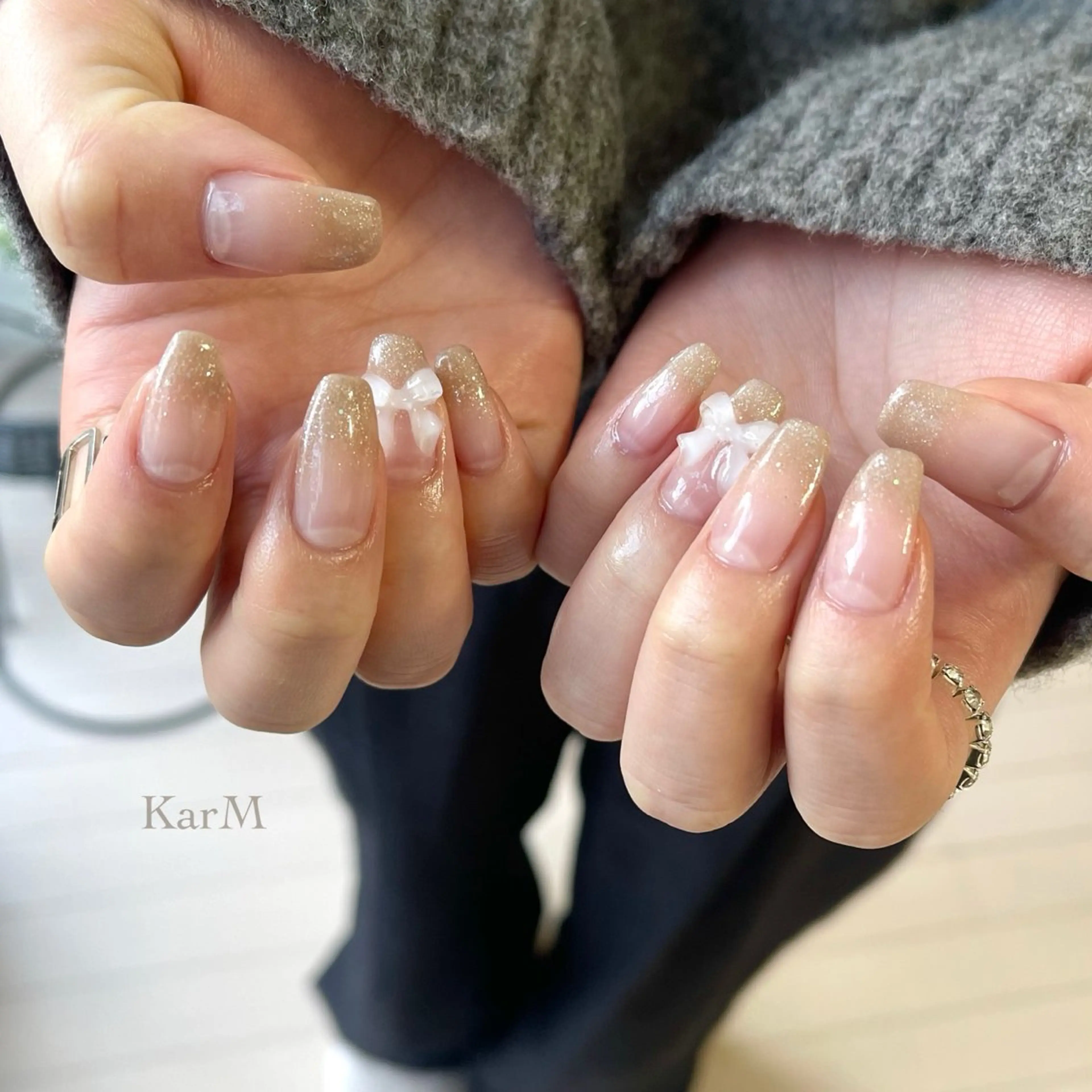 ネイル オーロラネイル チークネイル フレンチネイル グラデーション 韓国ネイル ハンドネイル ogino karinのネイルデザイン