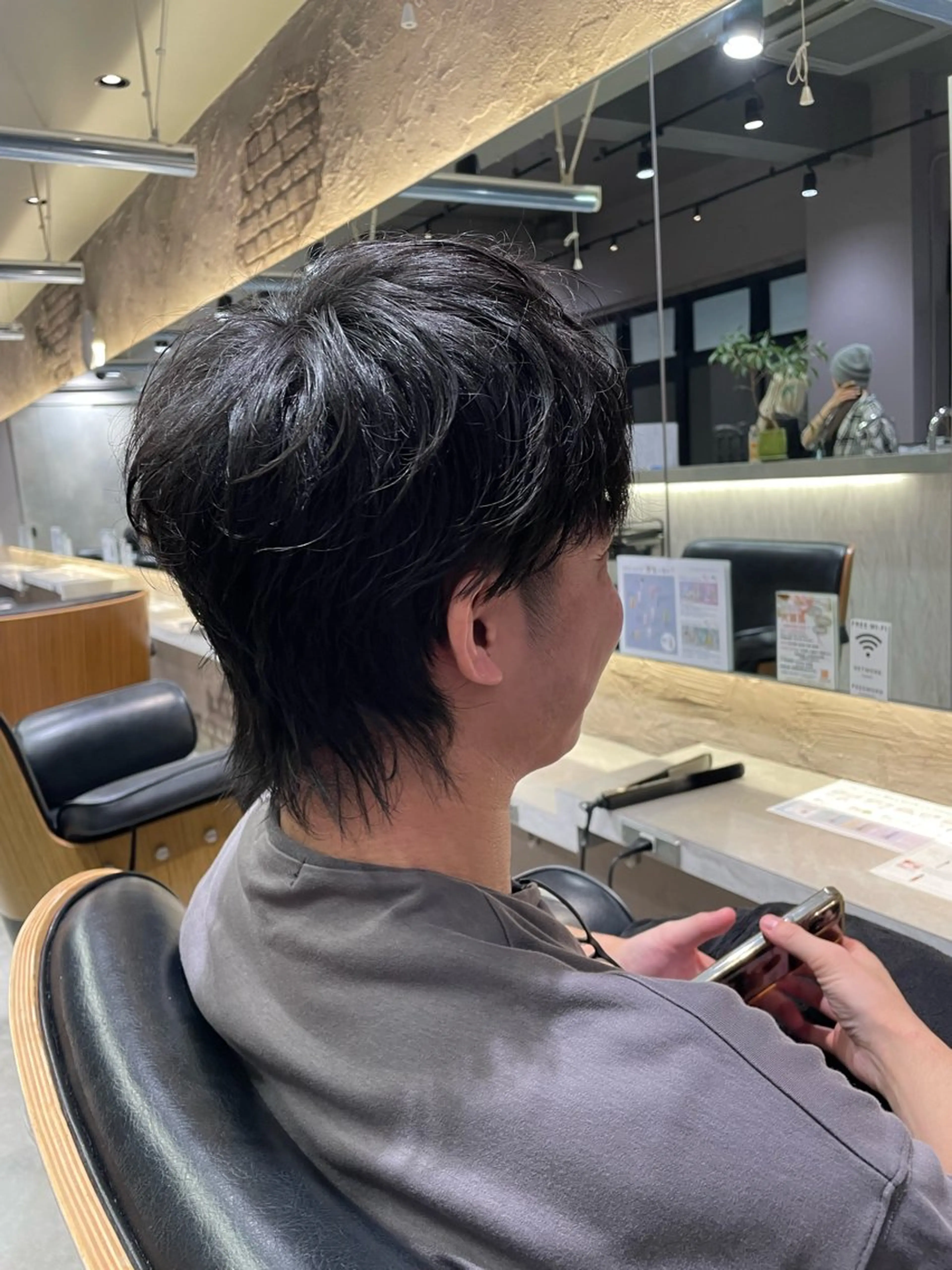 メンズ マッシュウルフ マッシュ メンズウルフカット ウルフカット カット 栗山 蒔梓のヘアスタイル