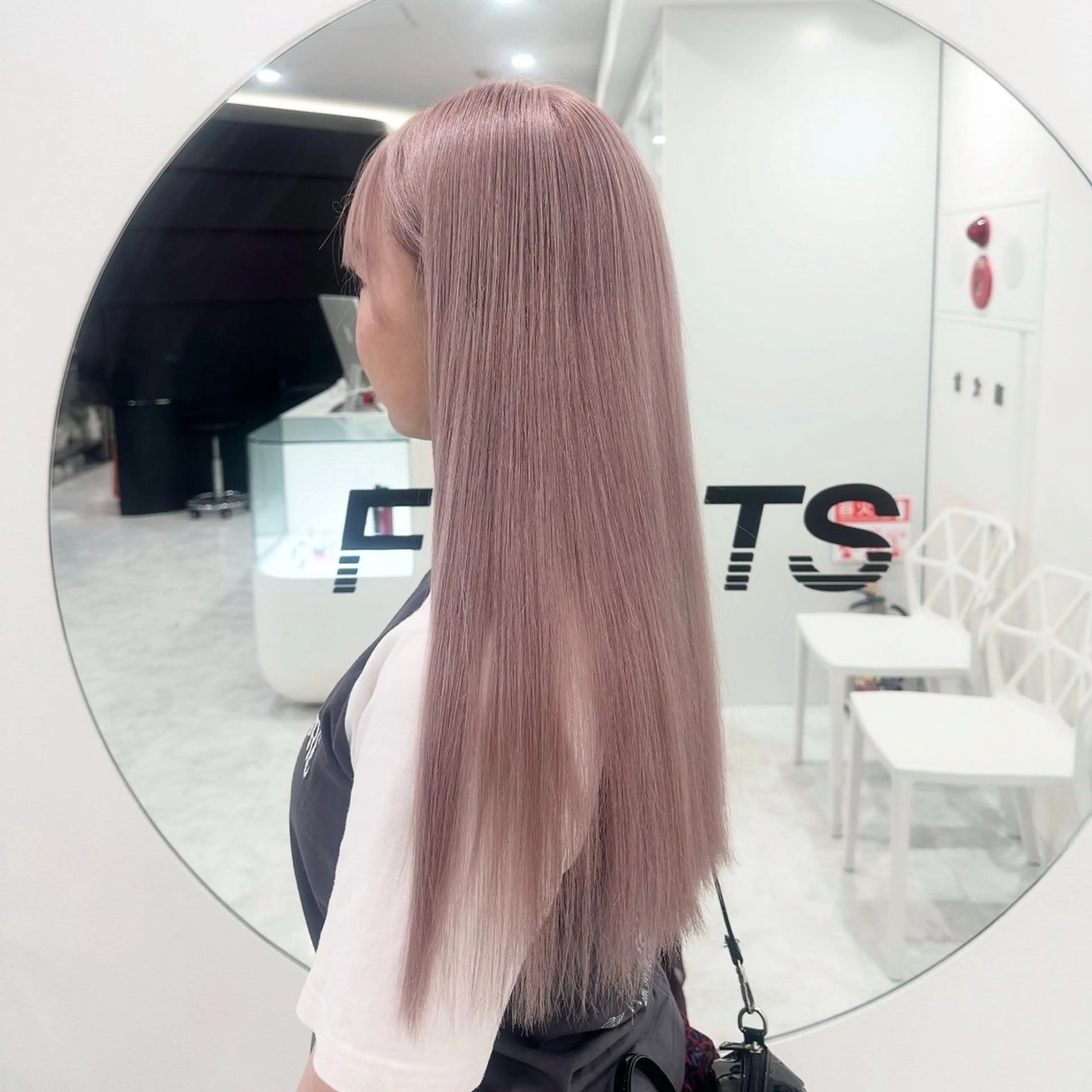 🎀2回目以降クーポン🎀 ブリーチありWカラー+システムトリートメント【炭酸spa付】の写真