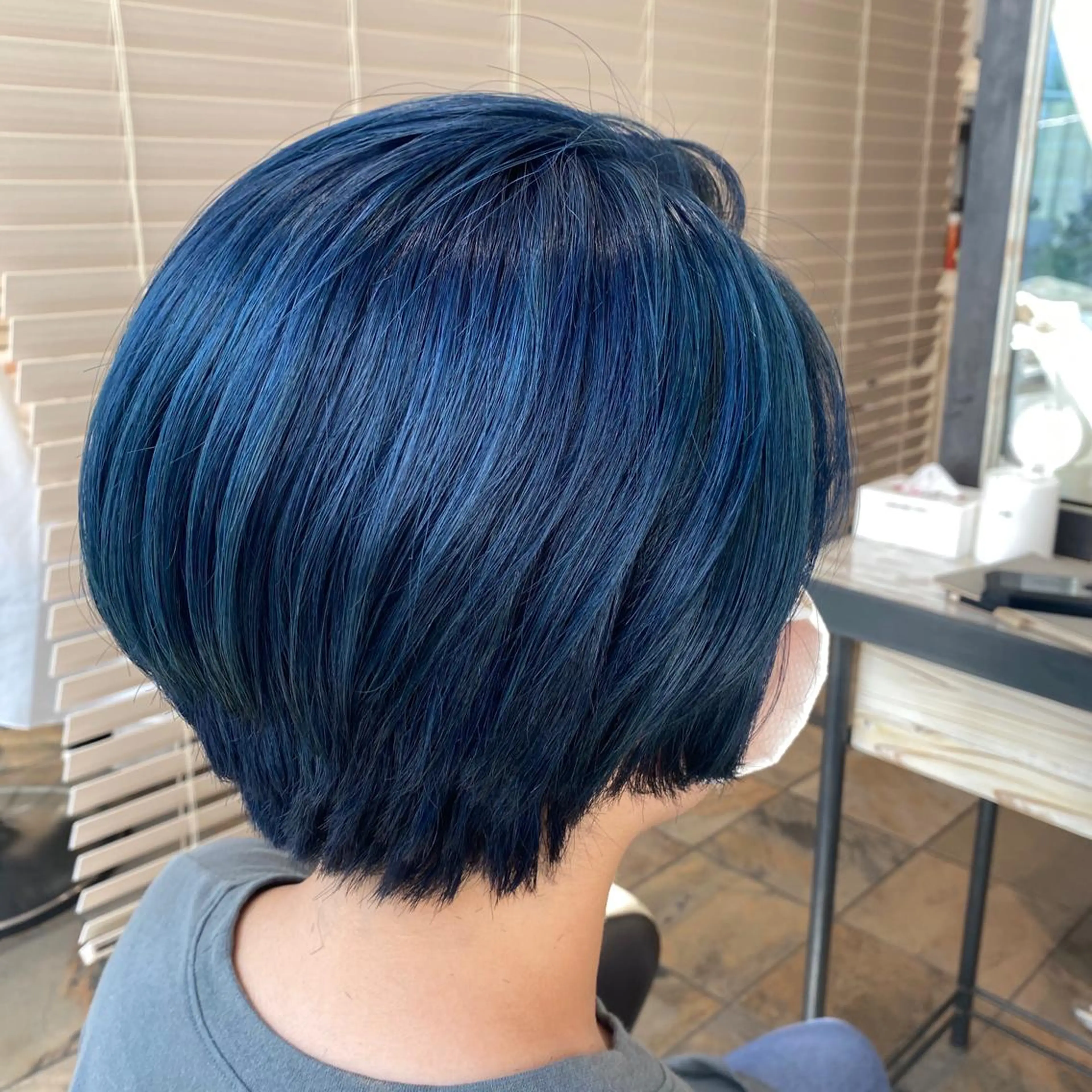 ショート カラー トレンドヘアーに🌈 川村　静香のヘアスタイル