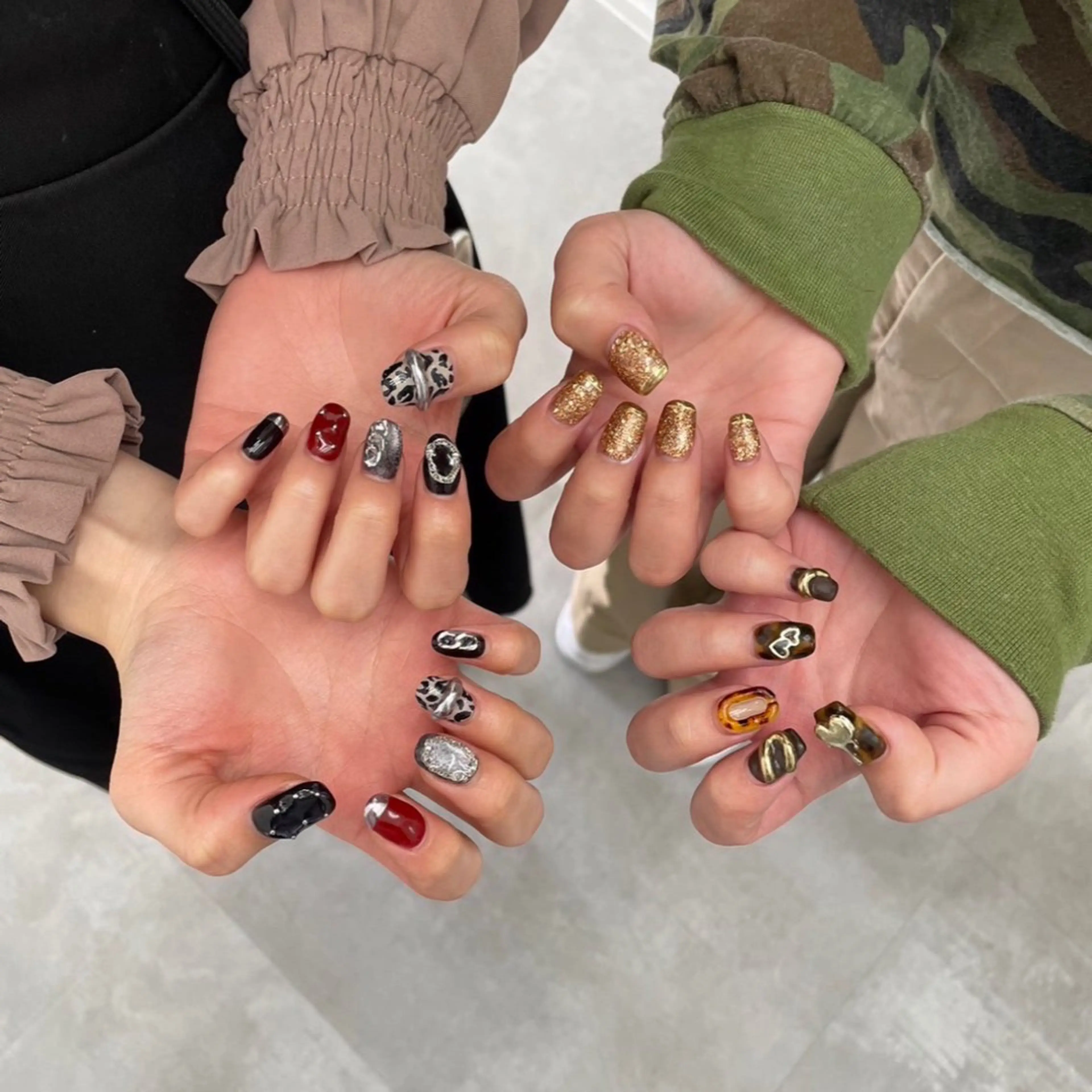 ネイル ハンドネイル オーナーネイリスト MAKIのネイルデザイン