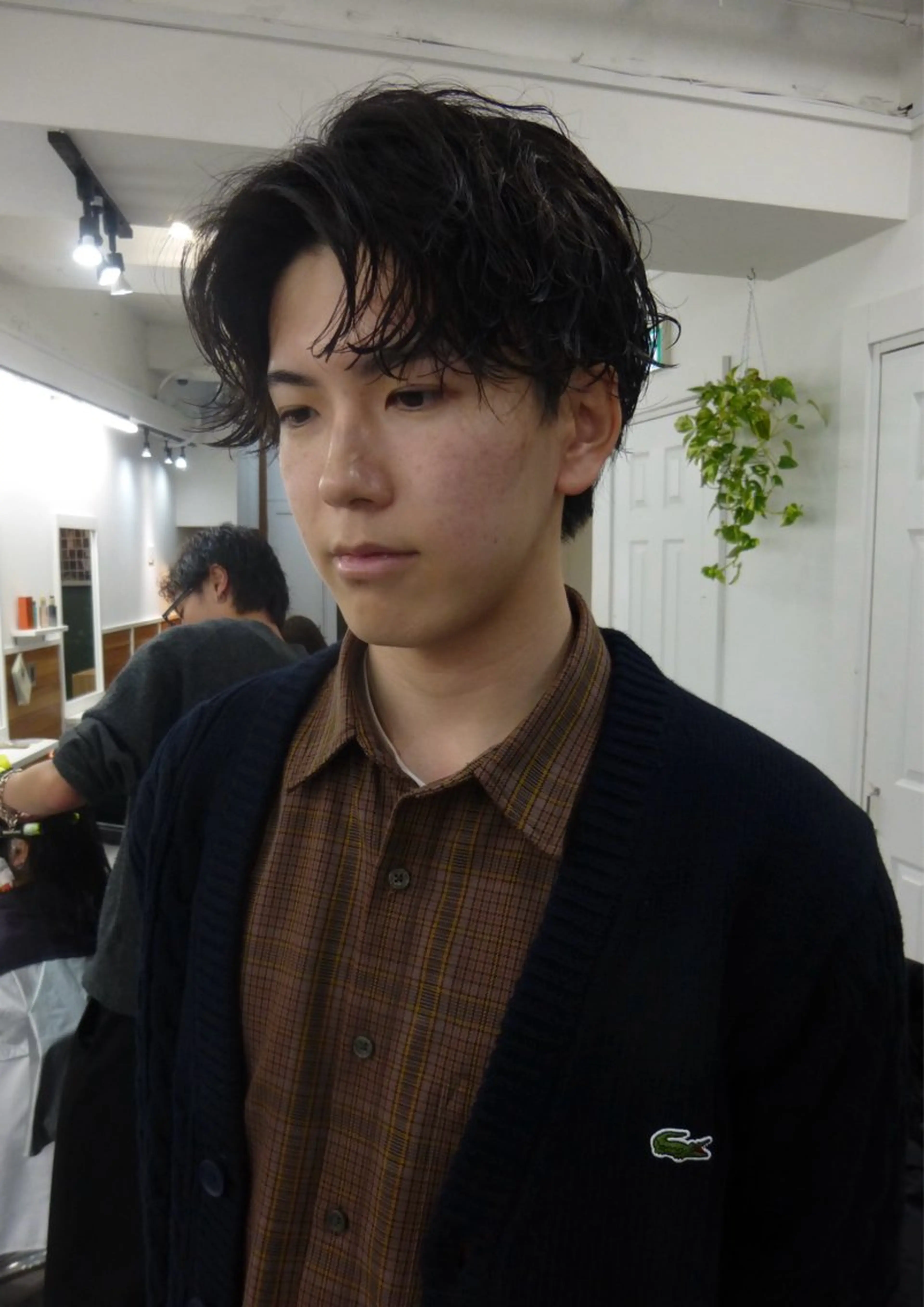 ミディアム パーマ メンズ カット パーマ グランジヘア 無造作ヘアHYUGAのヘアスタイル