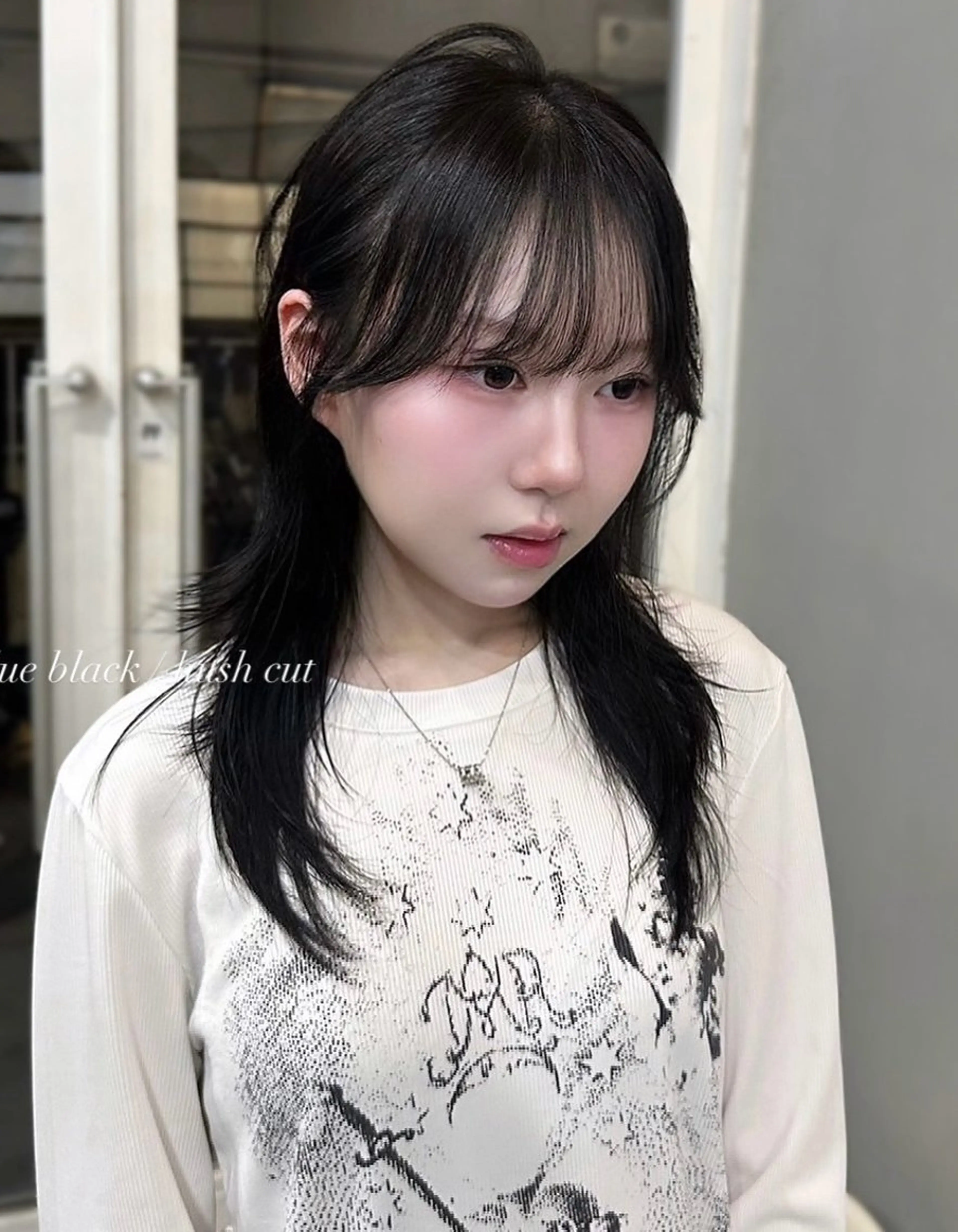 セミロング カラー ヘアアレンジ カット ヘアカラー トリートメント ヘアセット 🫧🇰🇷韓国ヘア レイヤー🐺Yutaのヘアスタイル