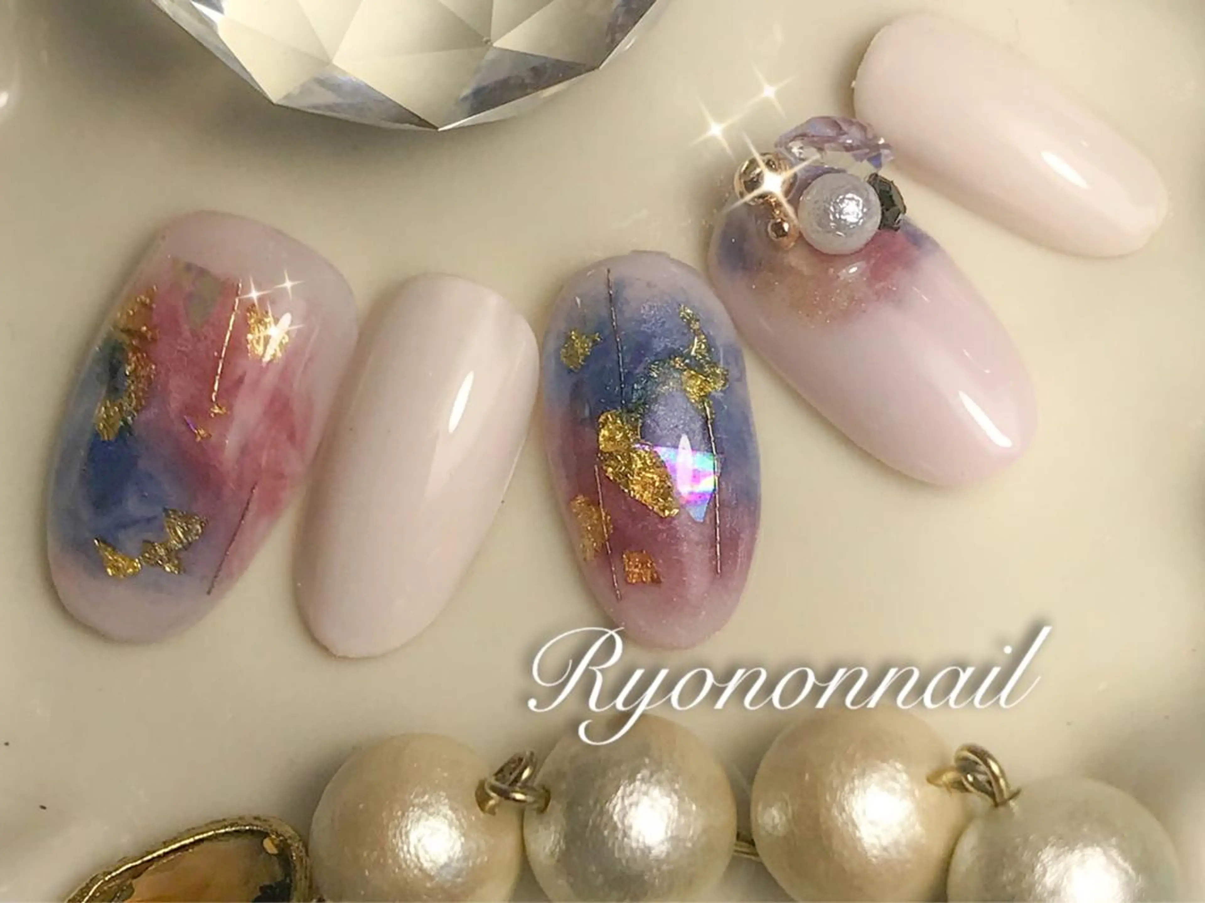 ネイル Ryononnail(リョノンネイル)所属・Ryononnail 上谷典子のネイルデザイン